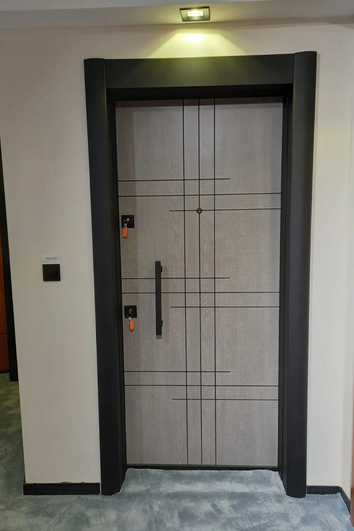 Düz Model Çelik Kapı, Antrasit Gri Desenli Çelik Kapı Sol Açılım