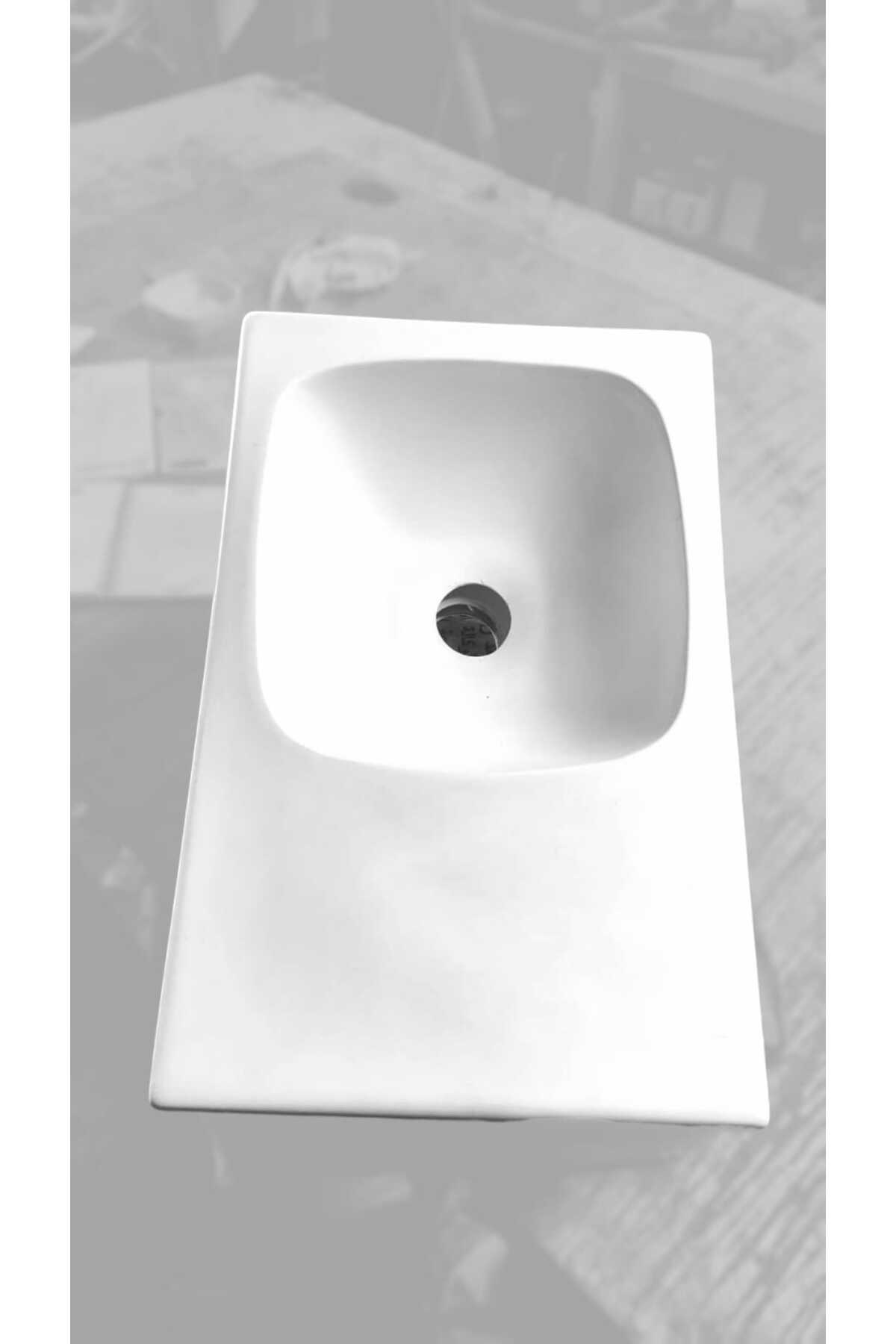 Karavanlara Özel - Banyo Lavabo Evyesi Geniş Yapı