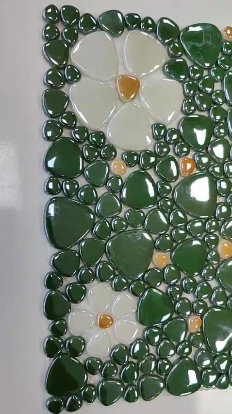 Mutfak, Banyo, Havuz, ve tüm yüzeyler için Çiçek desenli Cam Mozaik (5 File=0.5m2 Fiyatıdır)