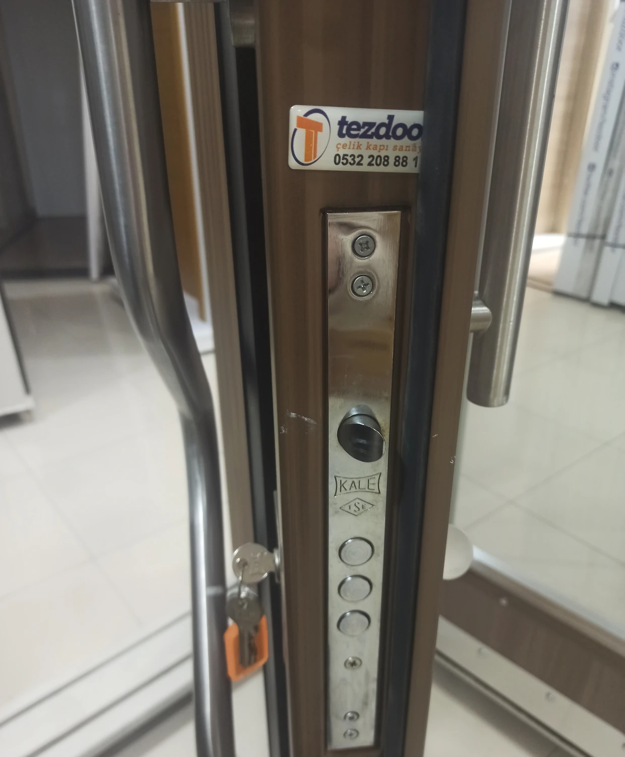 Ahşap Kaplamalı Desenli Lüx Apartman Kapısı, Villa Kapısı, Bina Kapısı, Dış Mekan Çelik Kapı