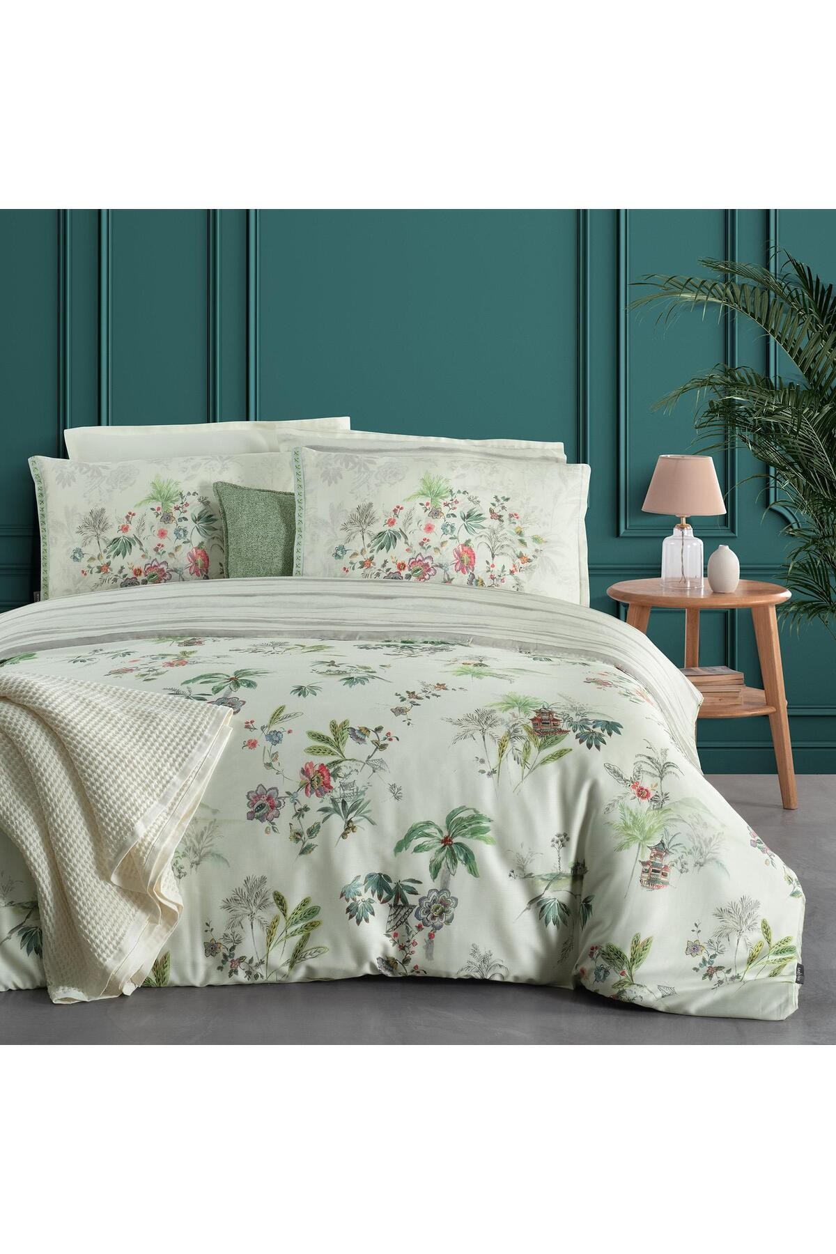 Elodie King Size Nevresim Takımı Multi