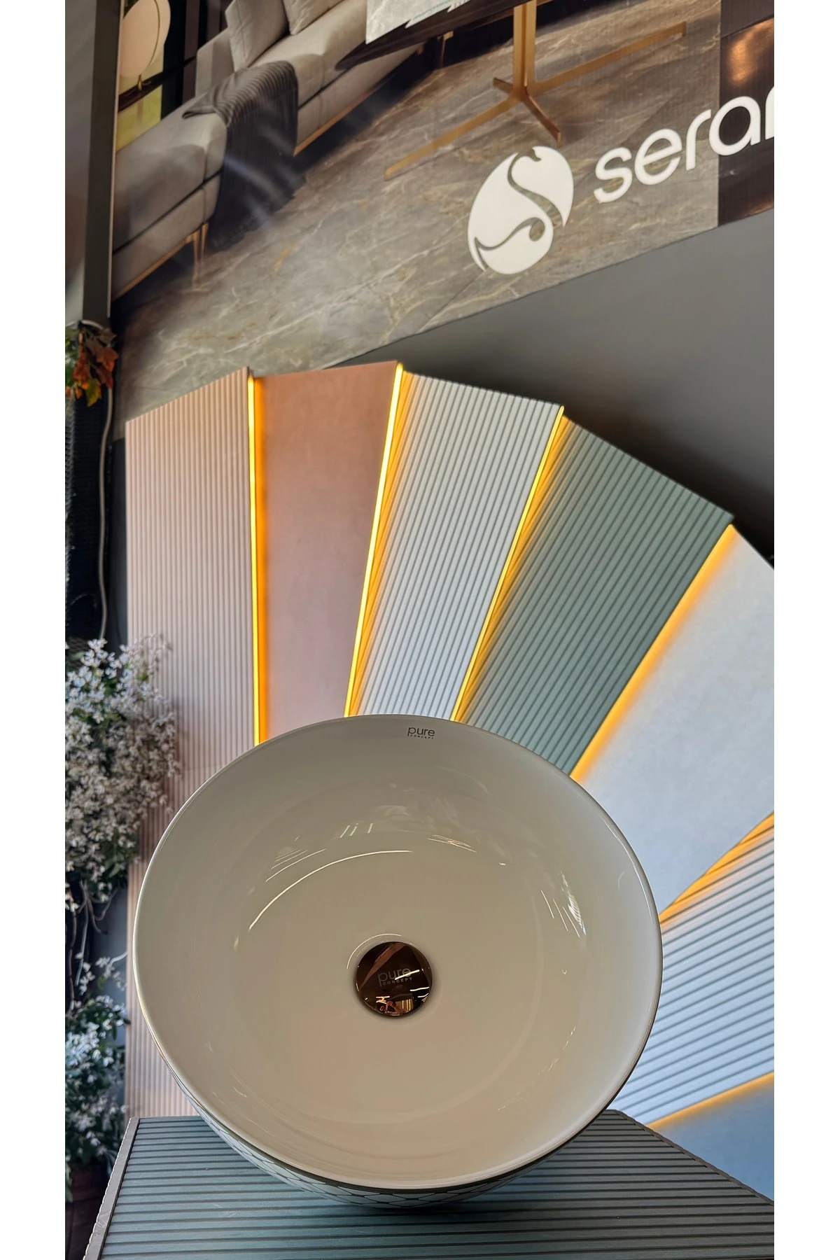 Geometrik Beyaz Altın Çanak Lavabo