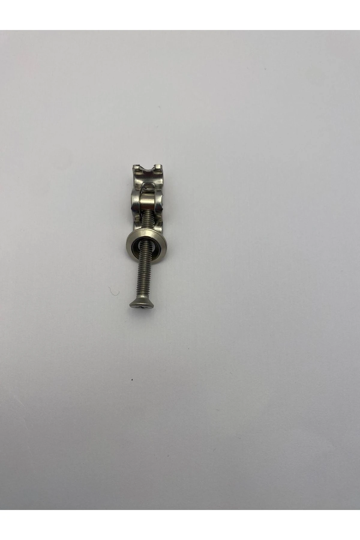 Klozet Kapağı Sabitleme Vidası ( Sallama Aparatı ) 420250yp1te