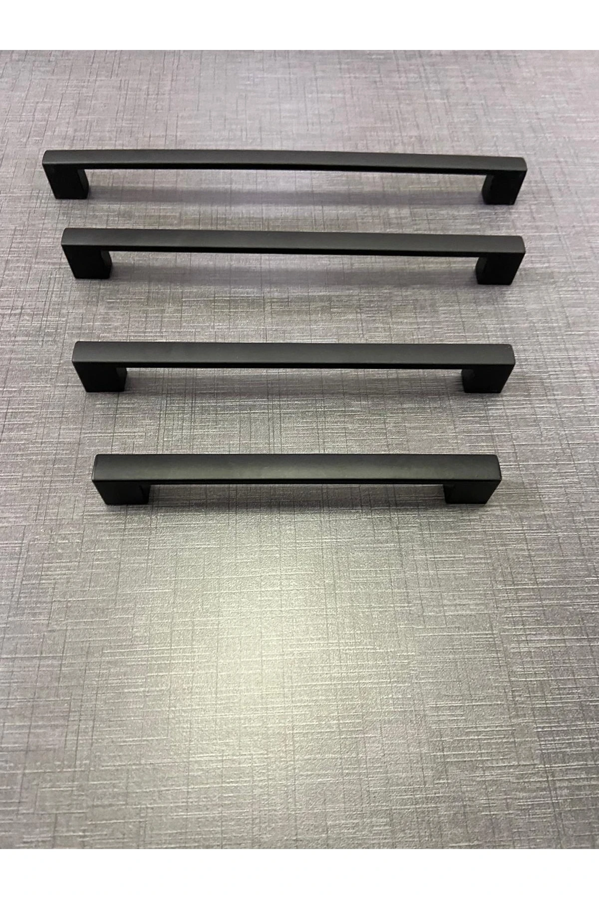 Mobilya Kulp Mat Siyah 160 Mm