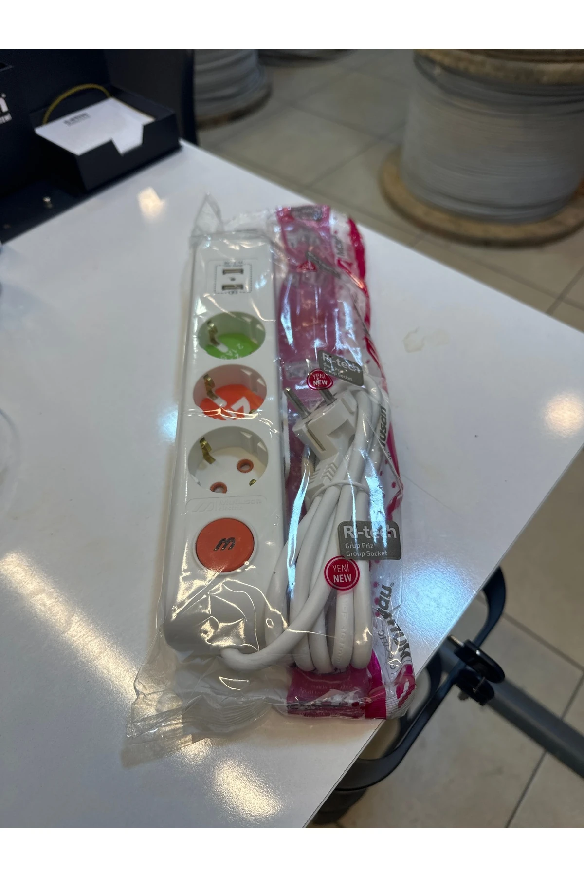 üçlü grup USB anahtarlı 2mt