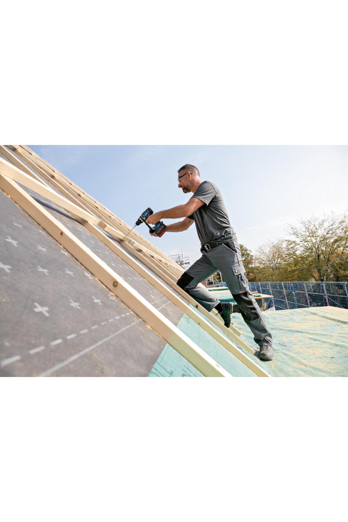 BOSCH GSR 18V-150 C Procore 2x4.0Ah Çift Akülü Vidalama