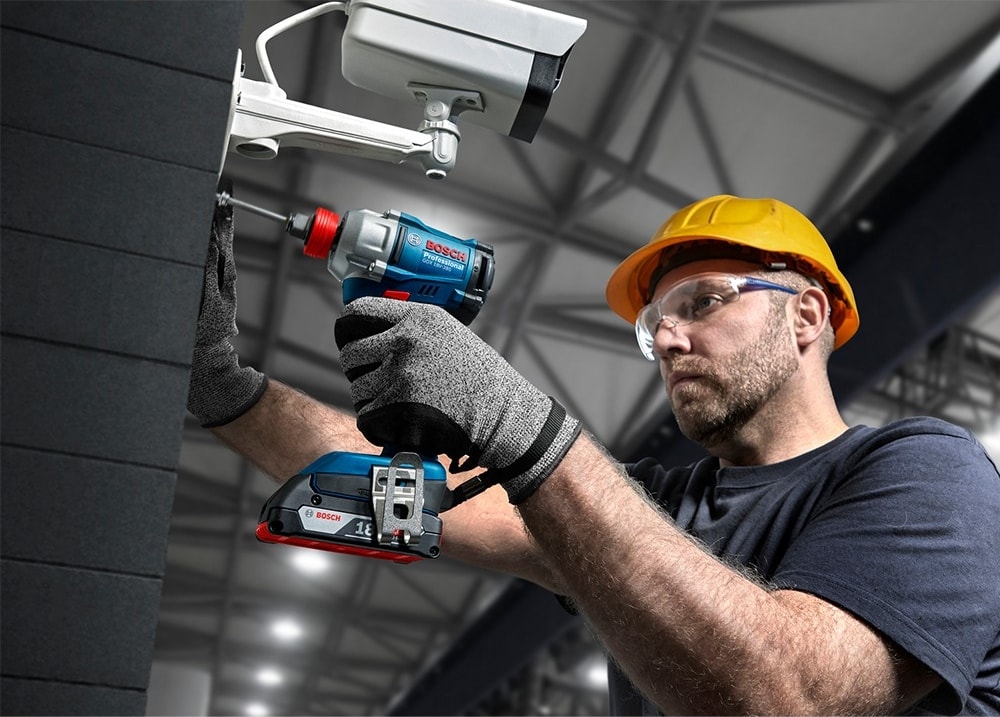 BOSCH Gdx 18V-285 + Gsb 185-LI Somun Sıkma ve Darbeli Matkap Seti (0 601 9n2 124)