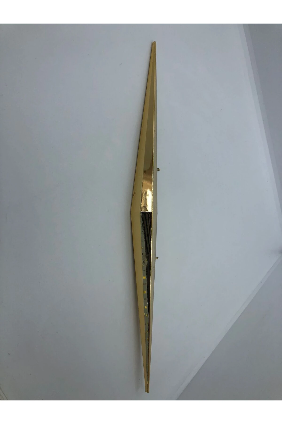 PLASTİK, 32 CM GOLD KAPLAMA ÇİVİLİ KLAPA (4 ADET)