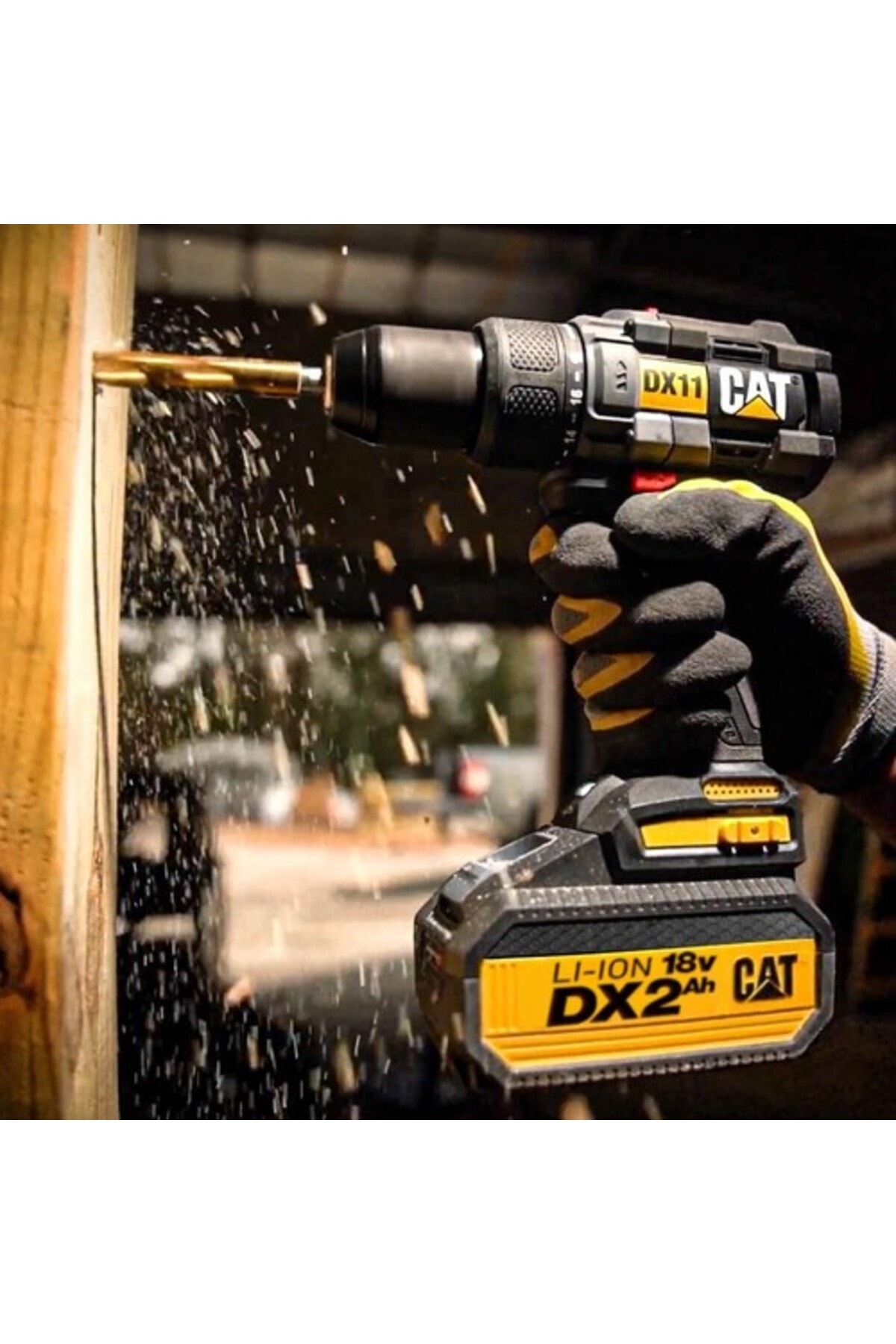 CAT DX11 18Volt/2.0Ah Li-ion Çift Akülü Kömürsüz Profesyonel Şarjlı Matkap
