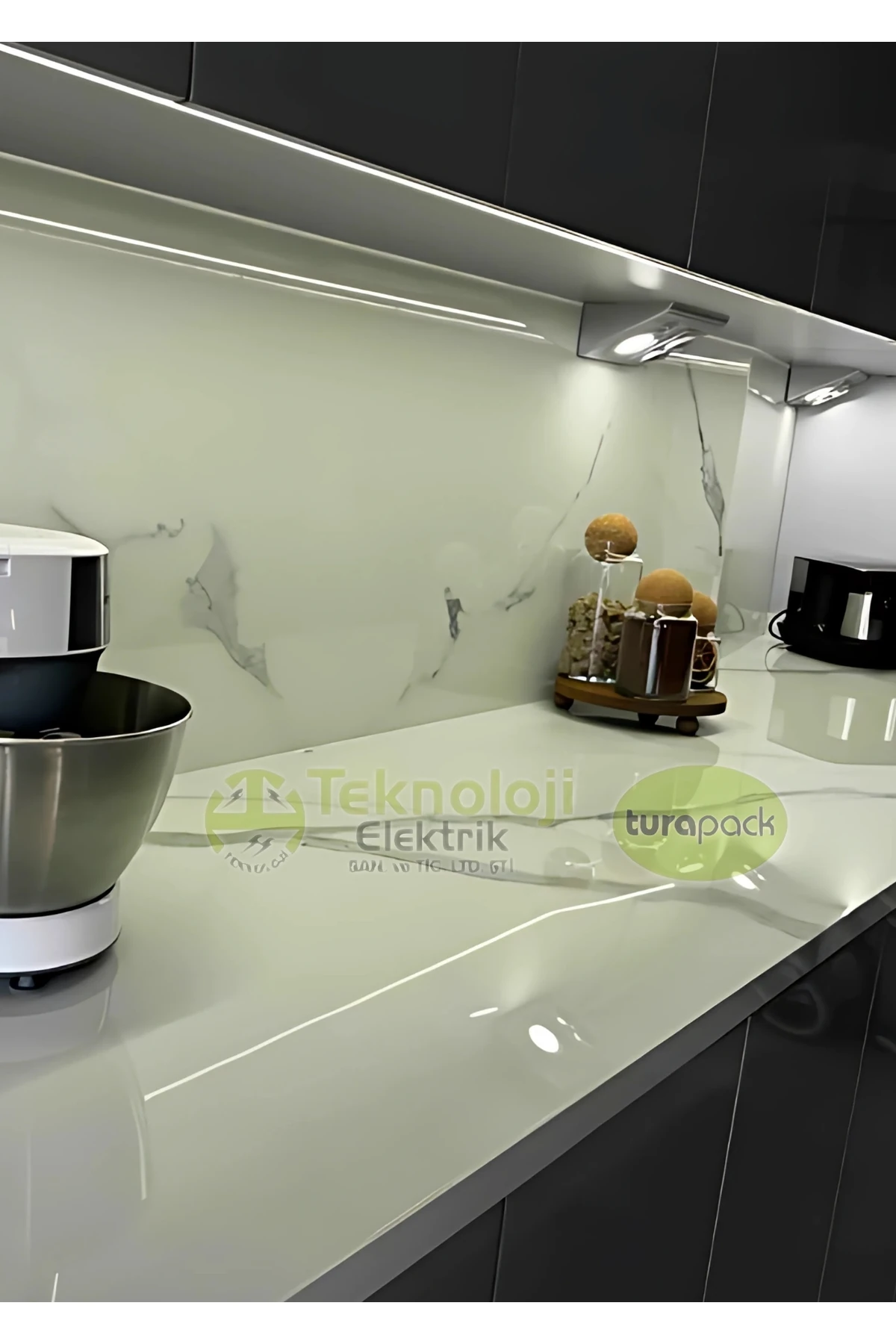 Dolap Tezgah Altı 2'li Priz Ve 3 Watt Anahtarlı Led Spot Aydınlatma (FÜME KASA) Işık Ve Akıllı Priz