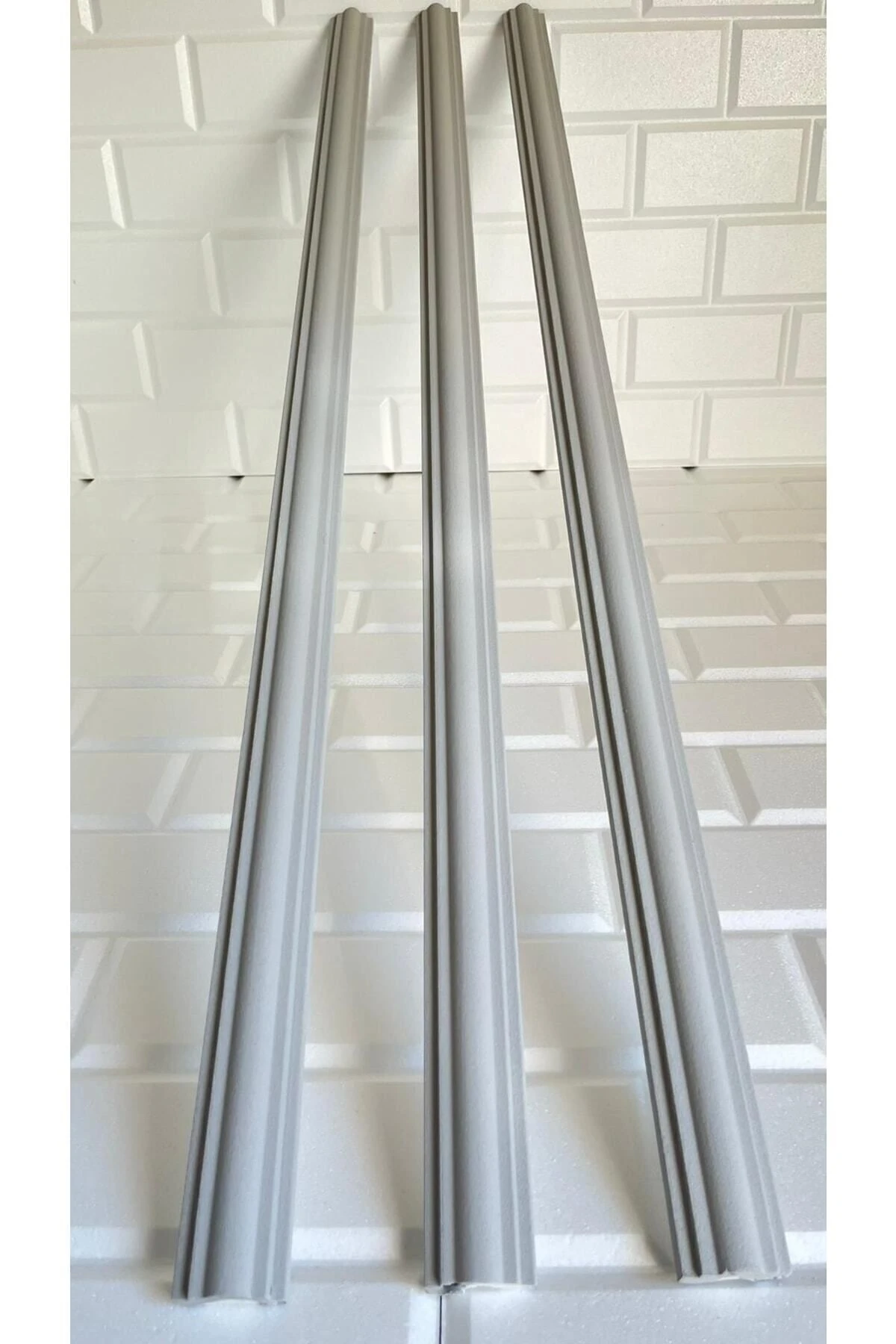 Açık Gri Minella01 .1 Adet Fiyatıdır Dekoratif Duvar Çıtası Kendinden Yapışkanlı Stropiyer 100 Cm