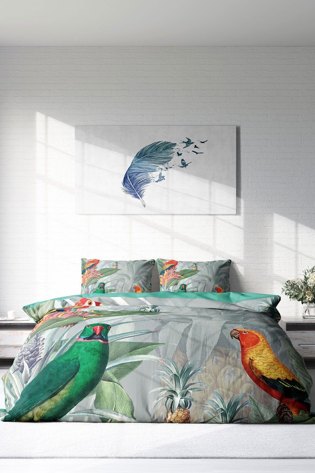 Lastikli Çarşaflı %100 Pamuk Saten Çift Kişilik Nevresim Takımı Parrot World