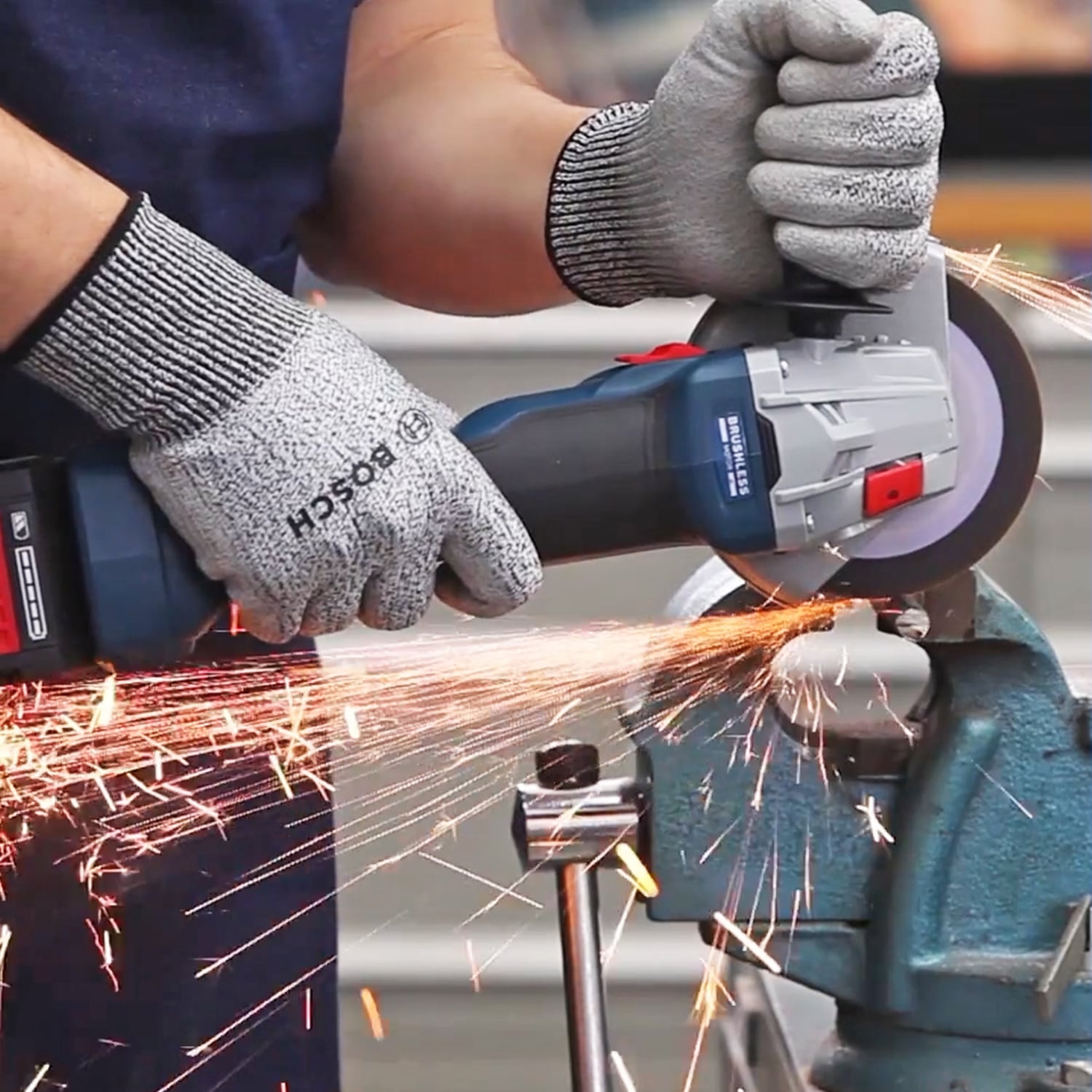 BOSCH Gws 18V-10 2 x 5.0 Ah Li-Ion Akülü Taşlama Makinesi