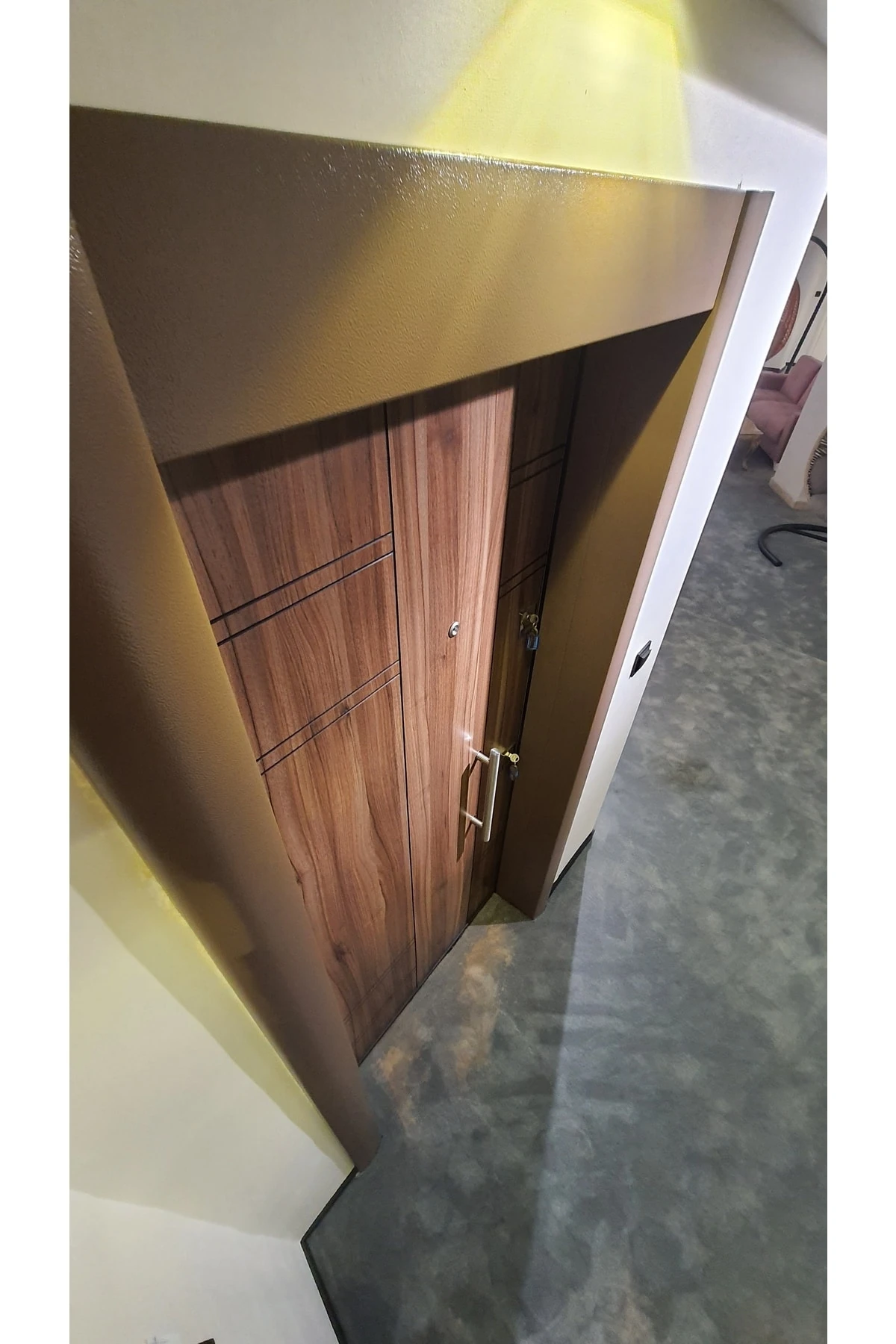 Çelik Kapı Tanganika - Ahşap Daire Giriş Kapısı, Düz Model Çelik Kapı