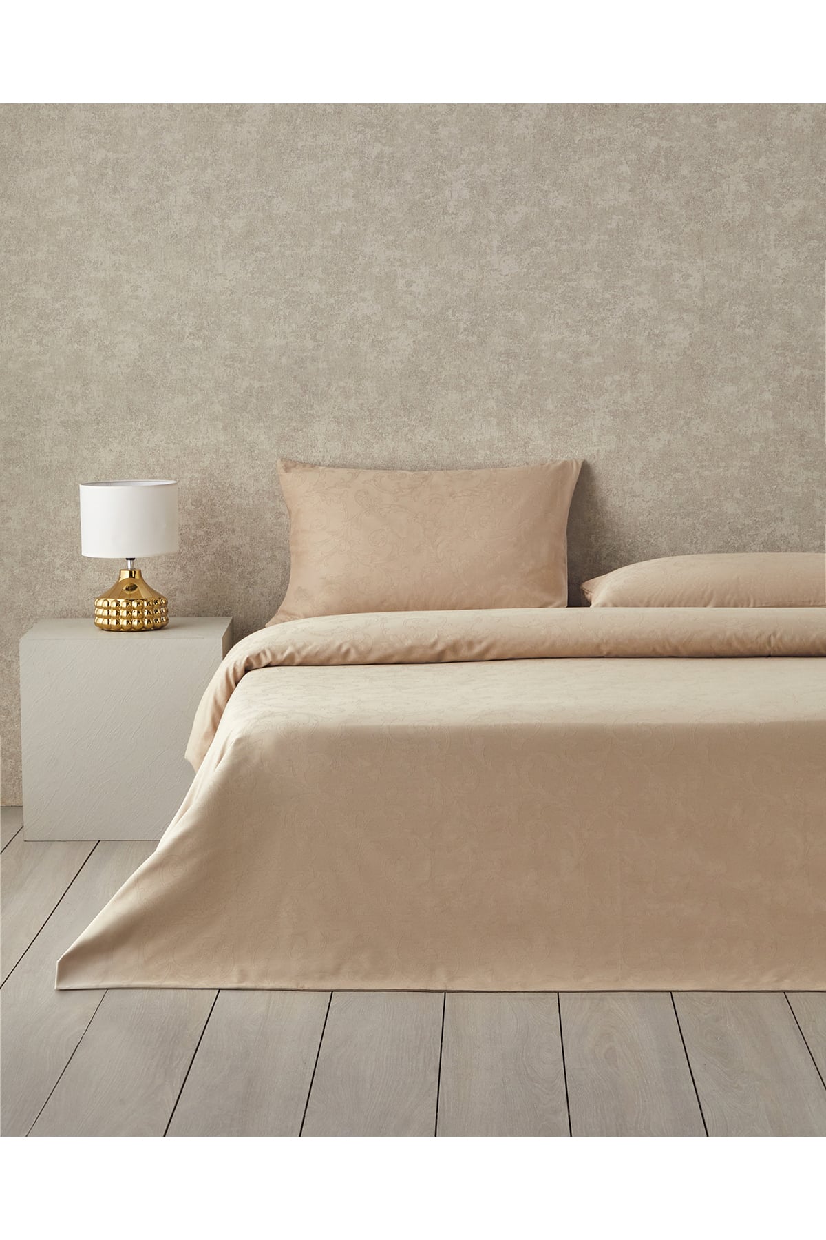 Royal Scroll Jakarlı Pamuk Saten King Size Nevresim Takımı 240x220 cm Antik Gold