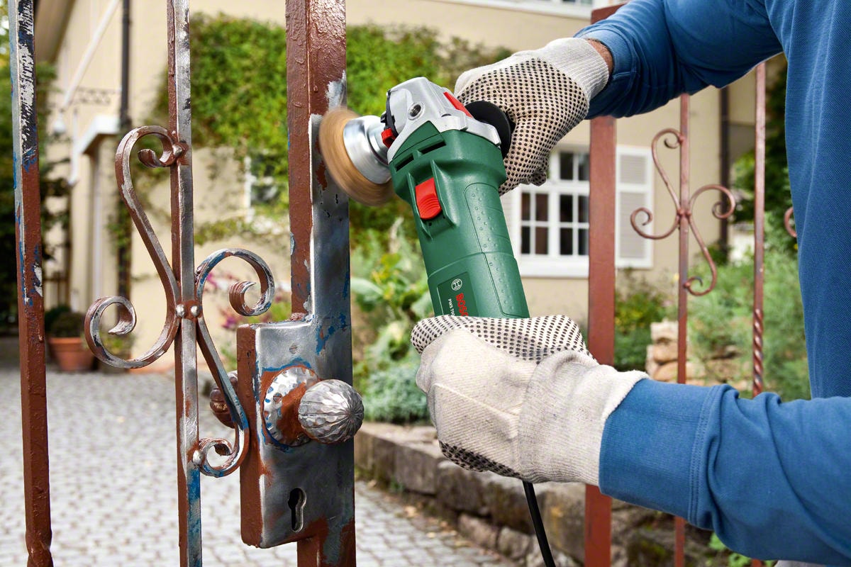 BOSCH Taşlama Makinesi Pws 700-115