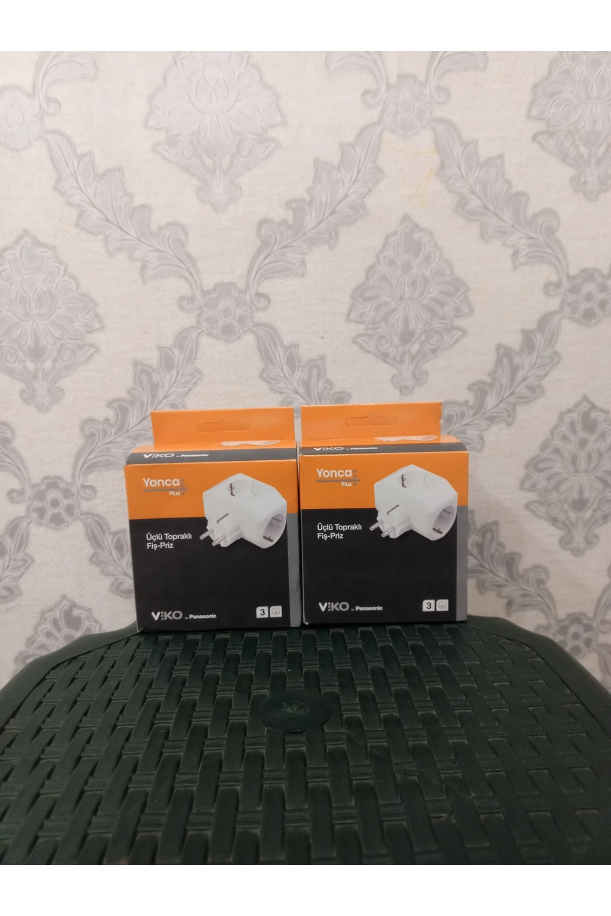 Viko Yonca Plus Topraklı Üçlü Grup Fiş Priz Beyaz 2 adet
