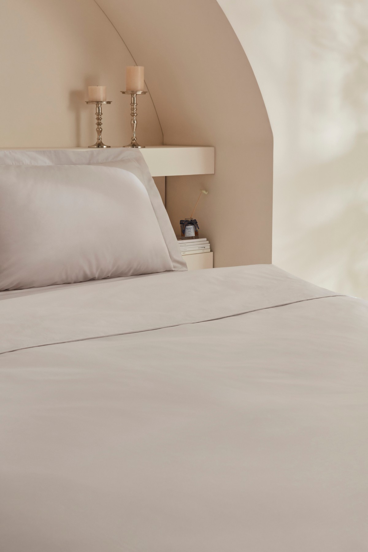 White Collection Vessa Çift Kişilik Çizgili Saten Nevresim Takımı Bej