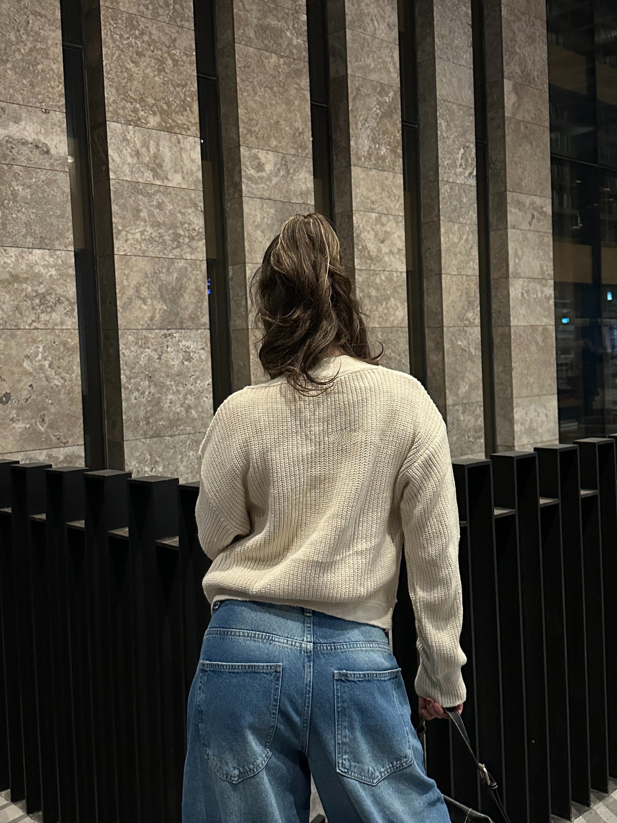 Biyeli Crop Bej Triko Hırka