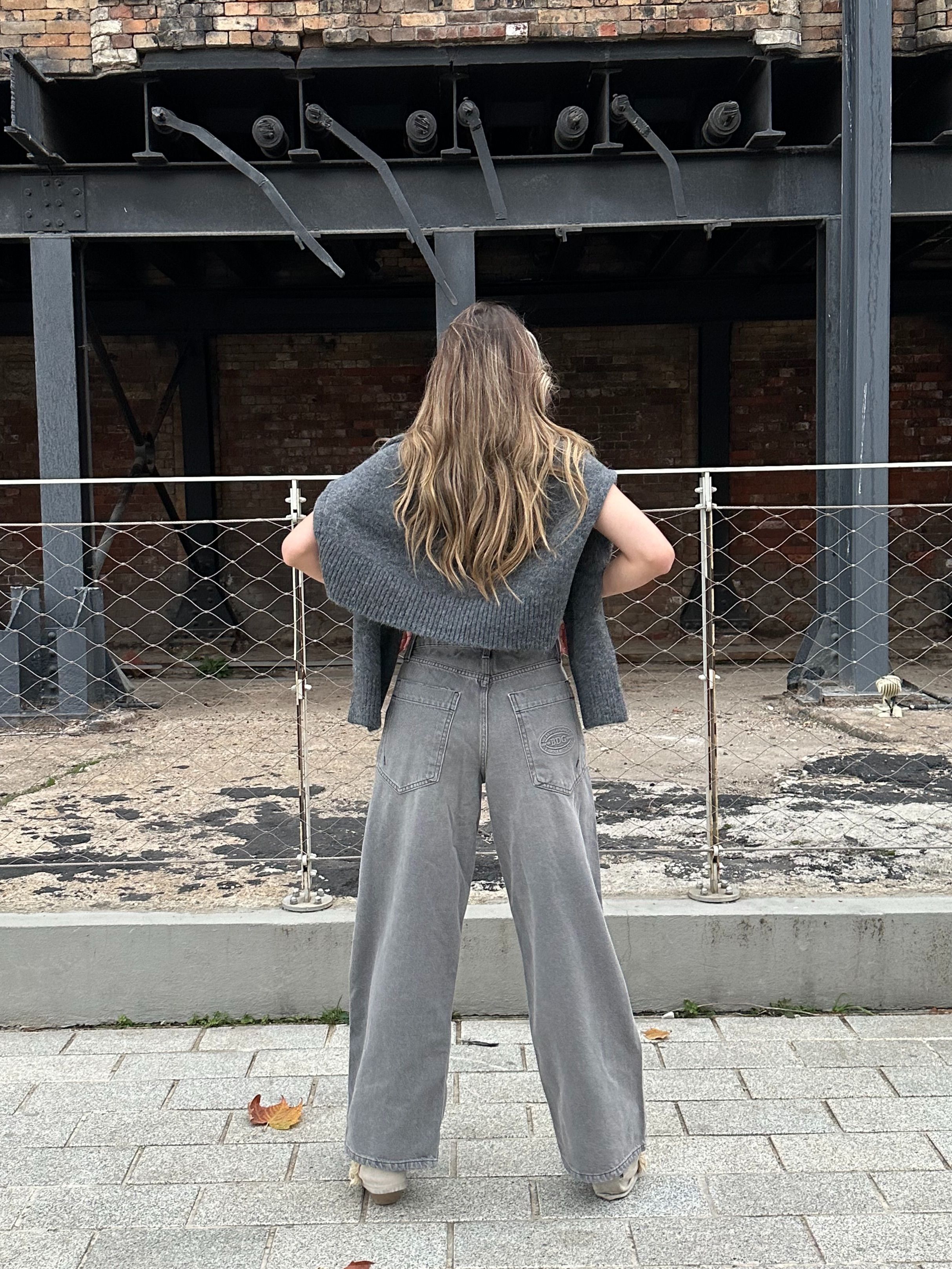 Yıkamalı Gri Baggy Pantolon