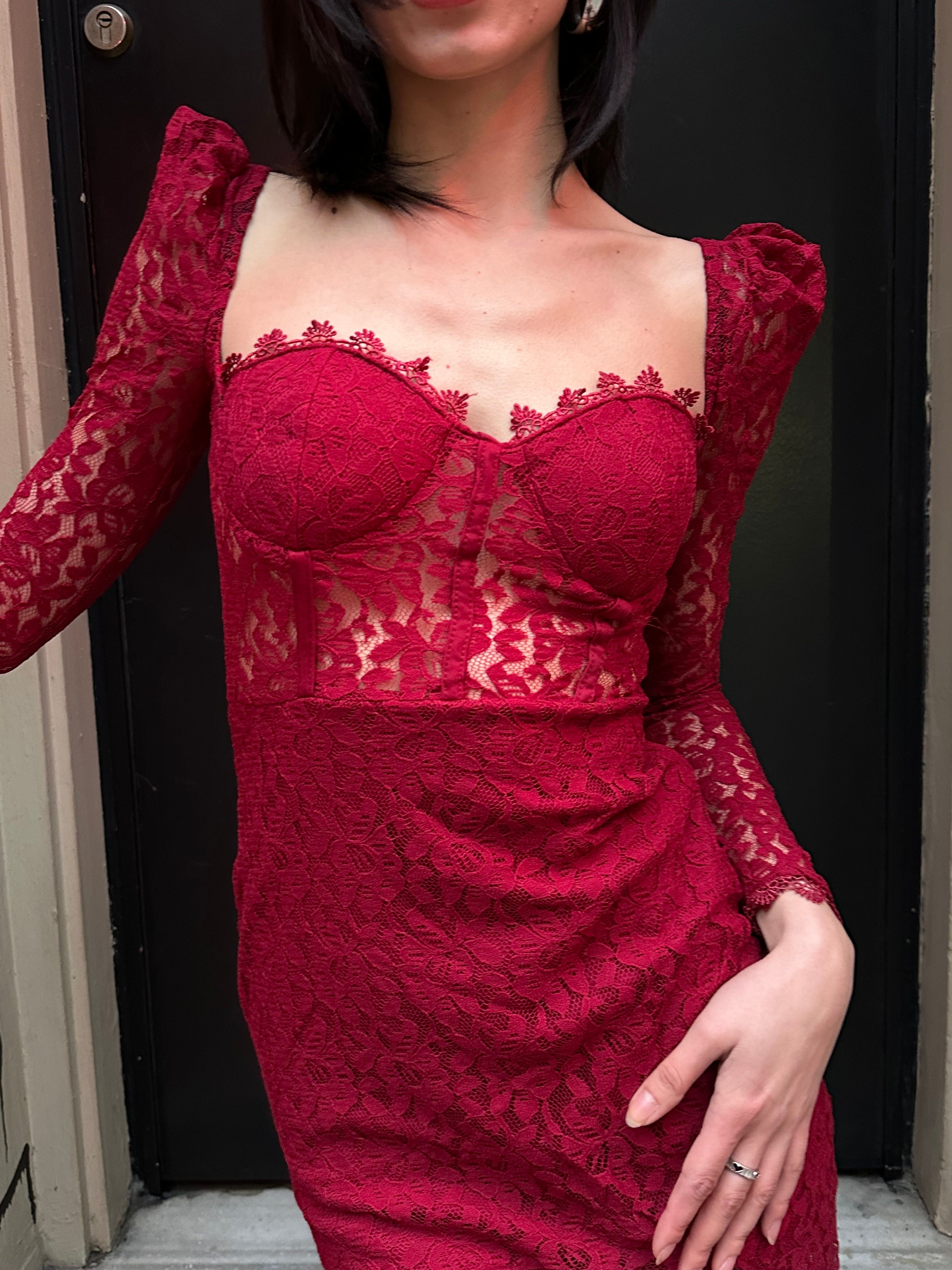 Kırmızı Drape Detay Dantelli Maxi Elbise