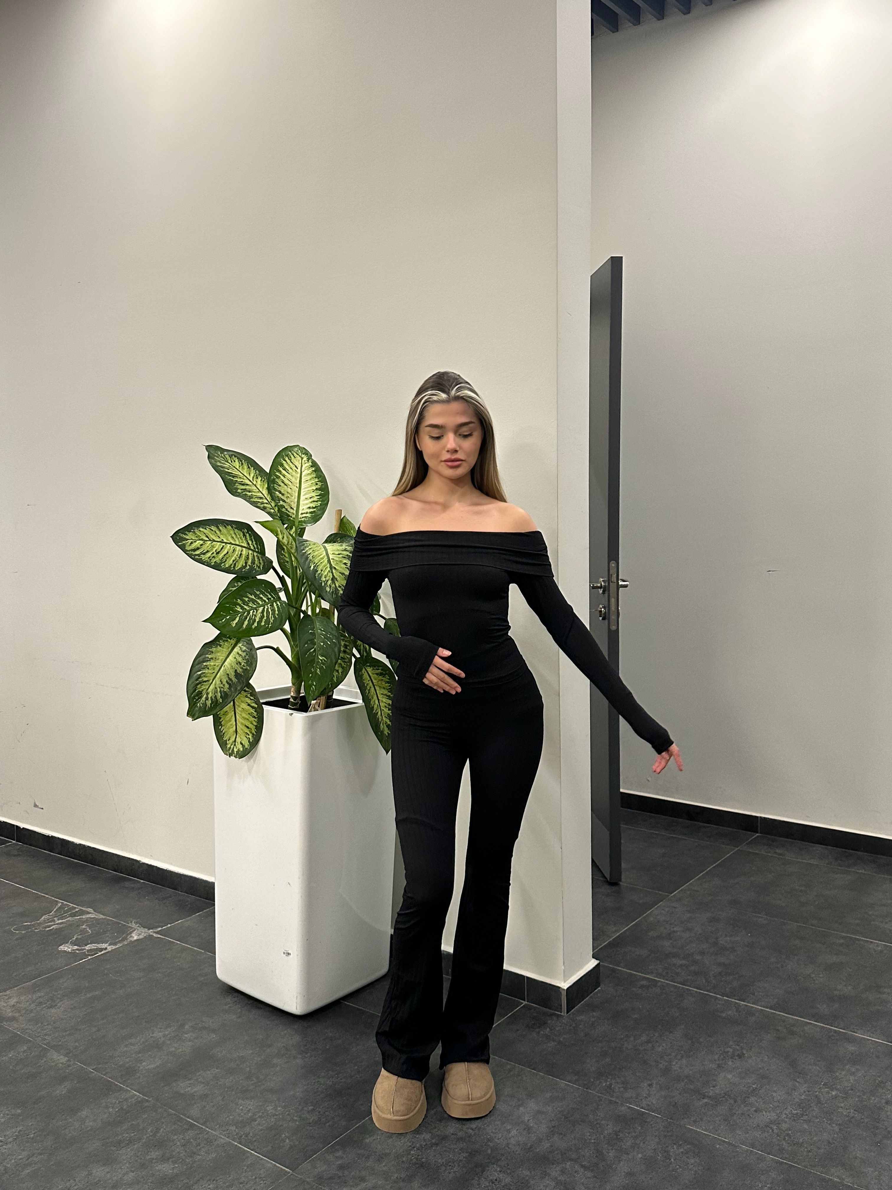 Siyah Madonna Takım