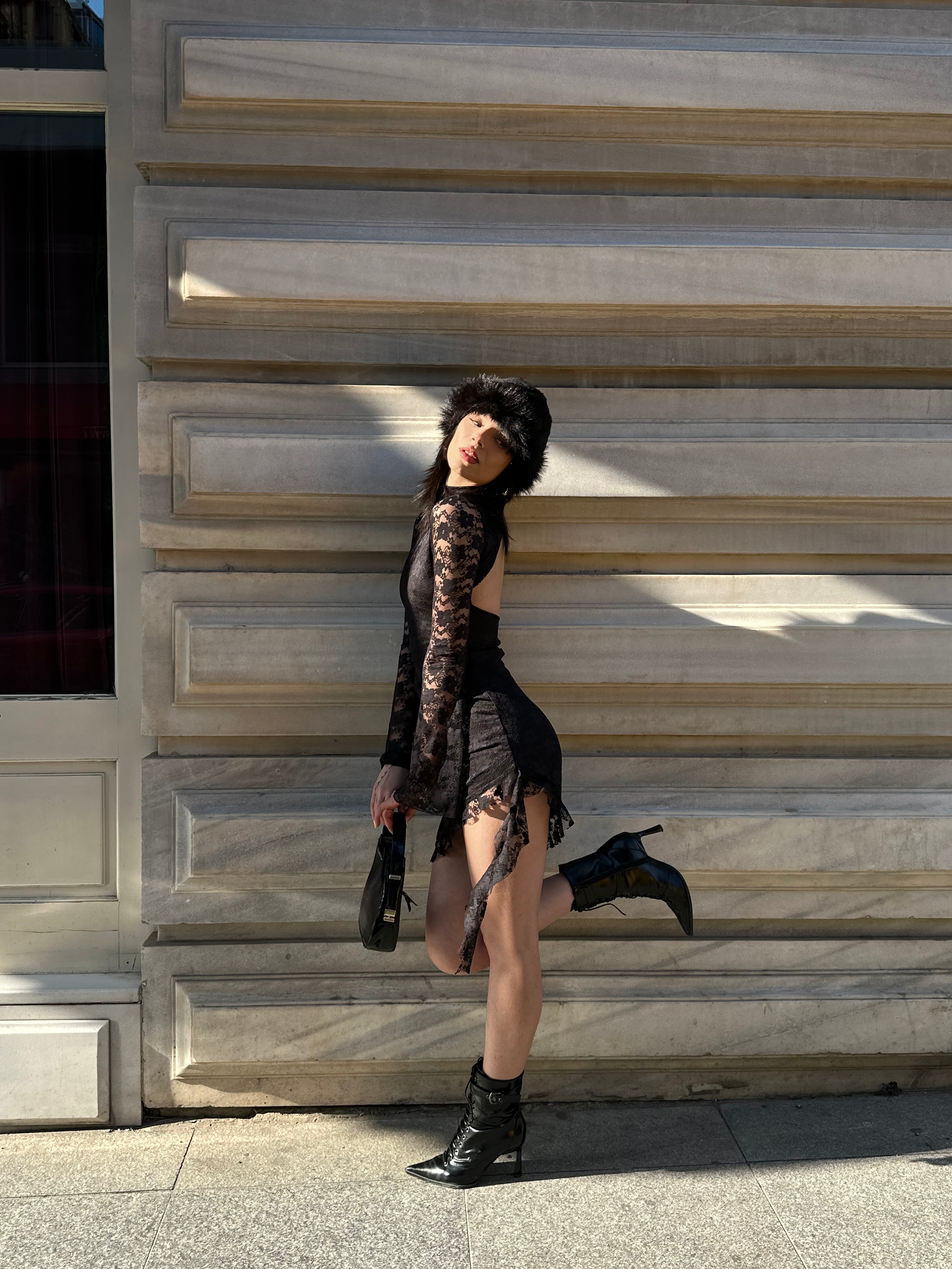 Siyah İspanyol Kol Dantelli Elbise