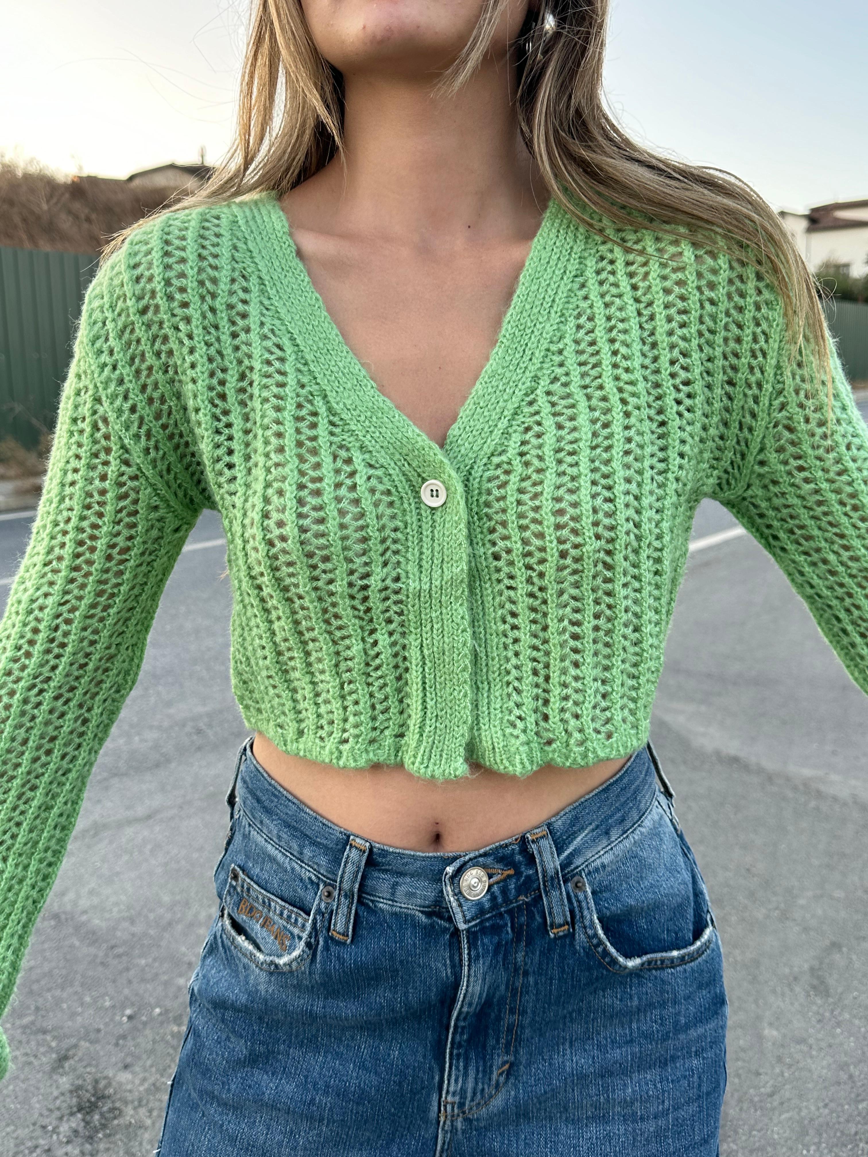 V Yaka Düğmeli Yeşil Crop