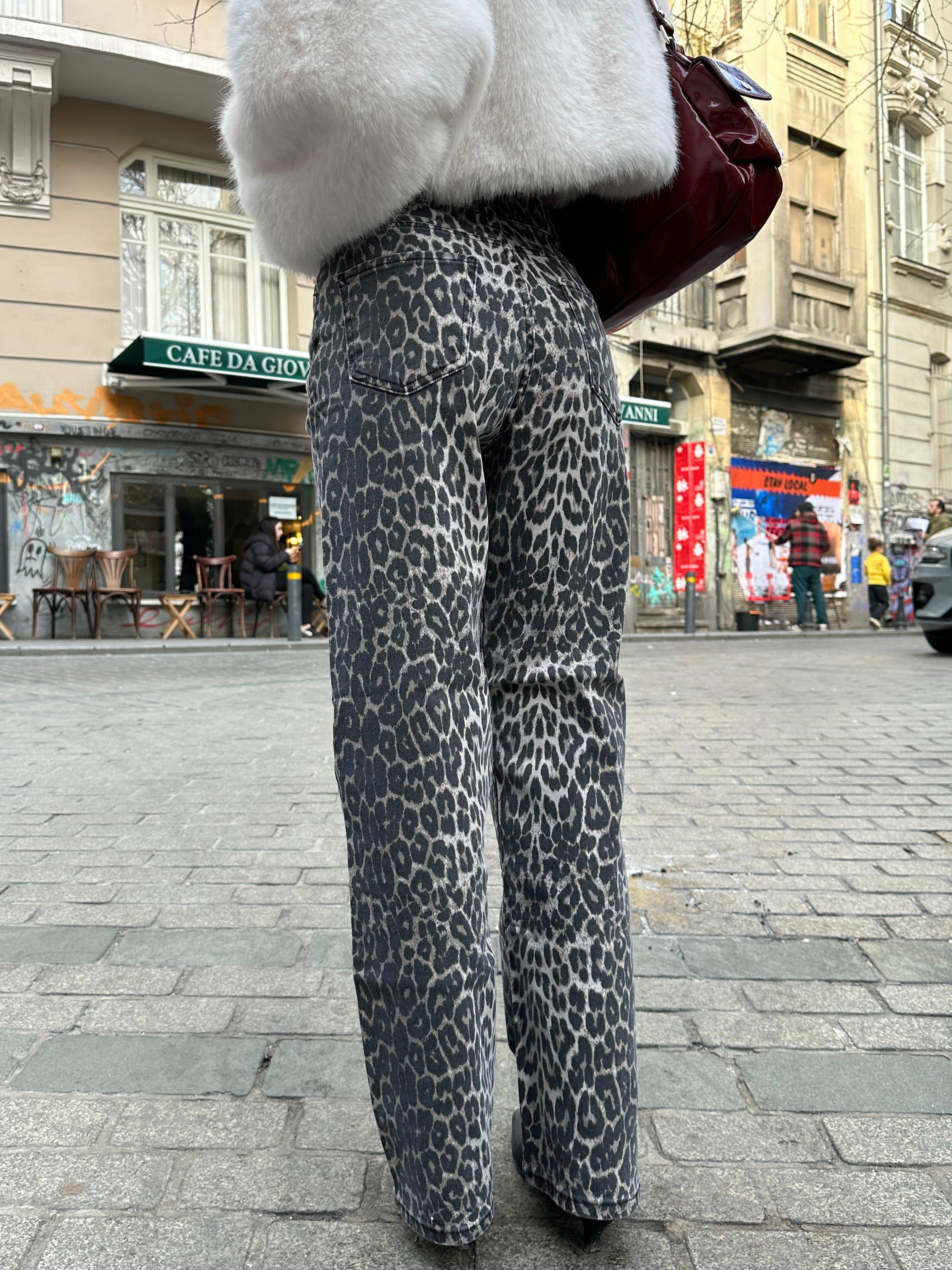 Leopar Desenli Straight Jean