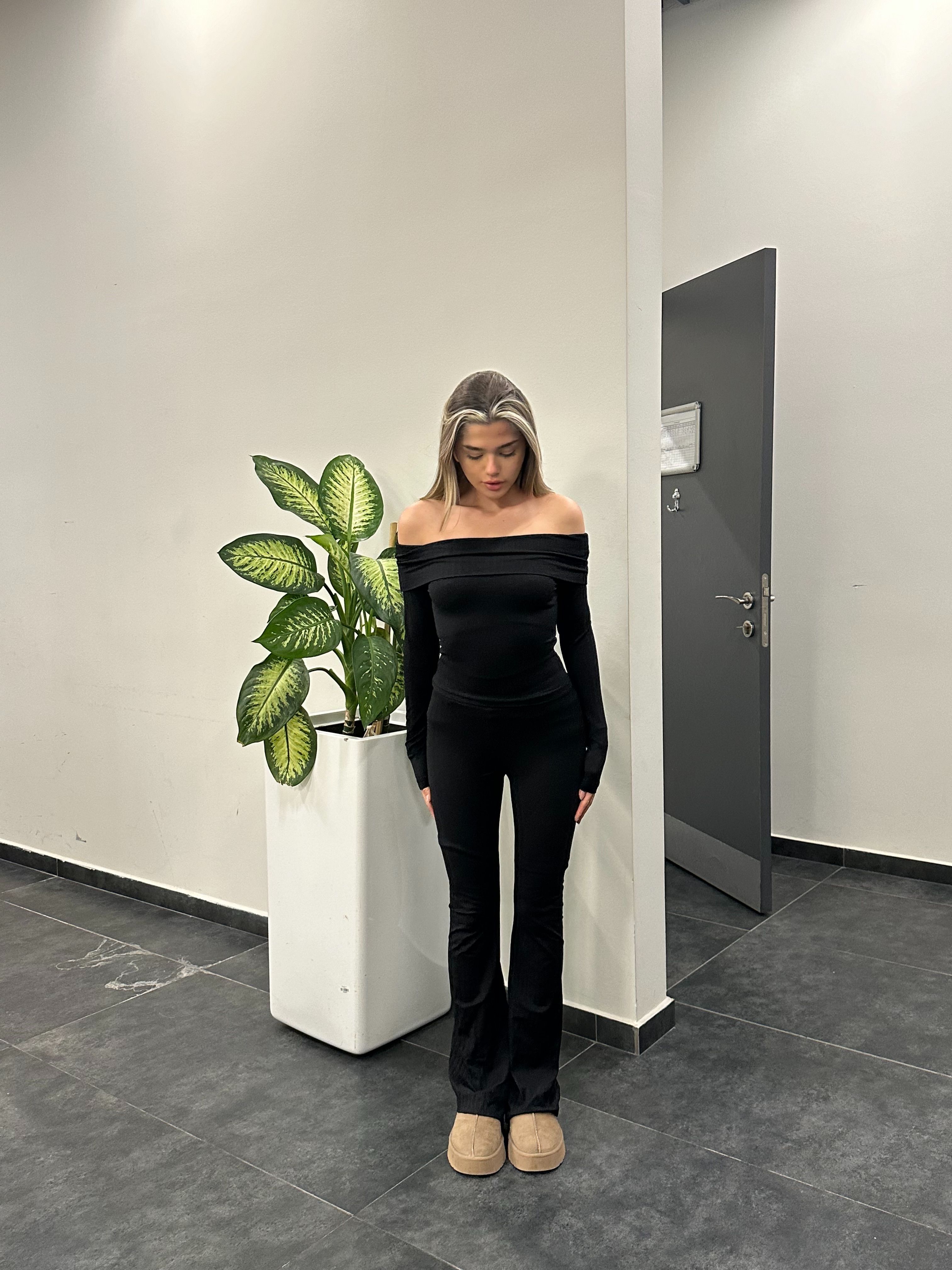 Siyah Madonna Takım