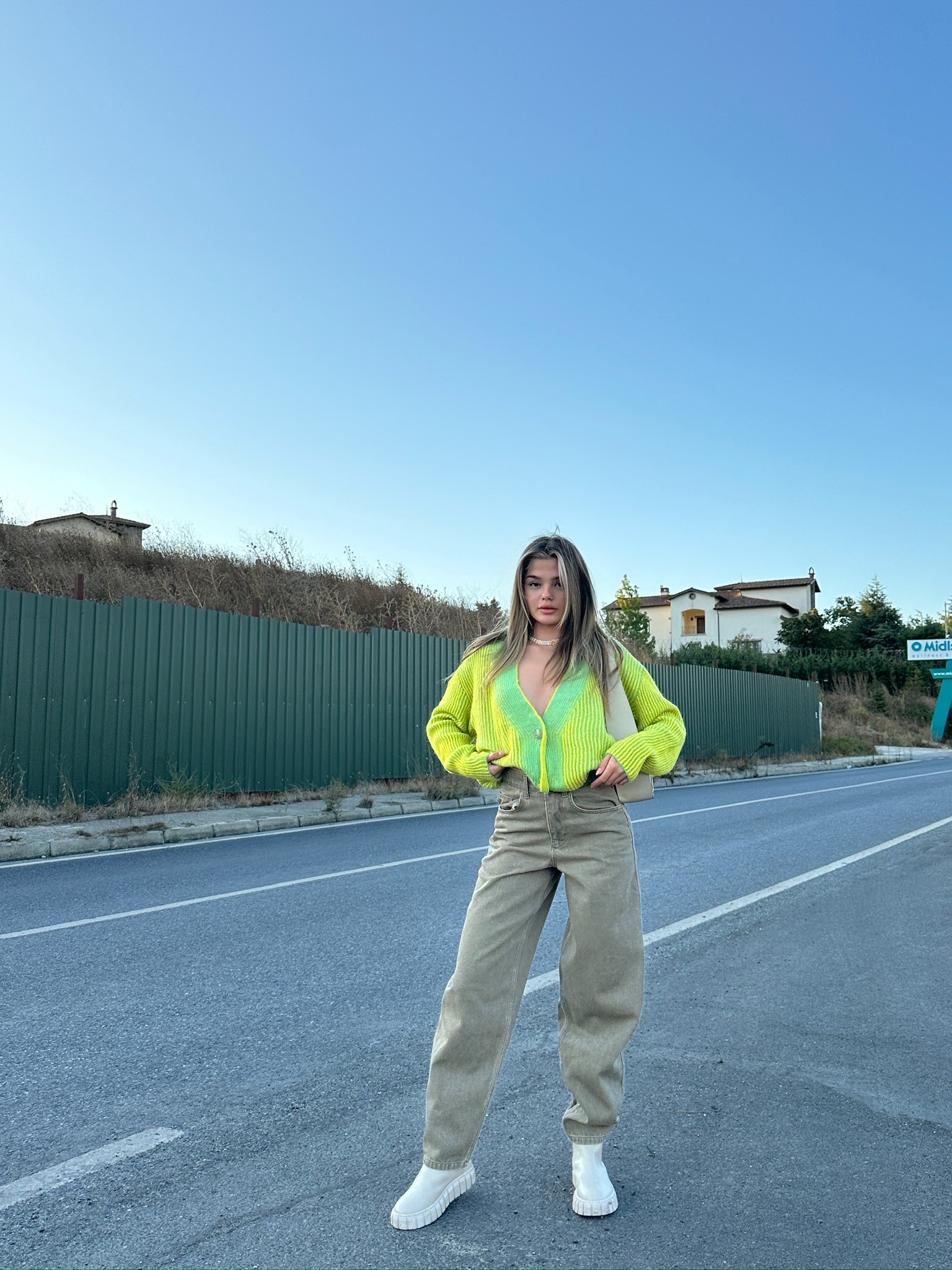 Çekiç Detay Taşlı Vizon Baggy Pantolon