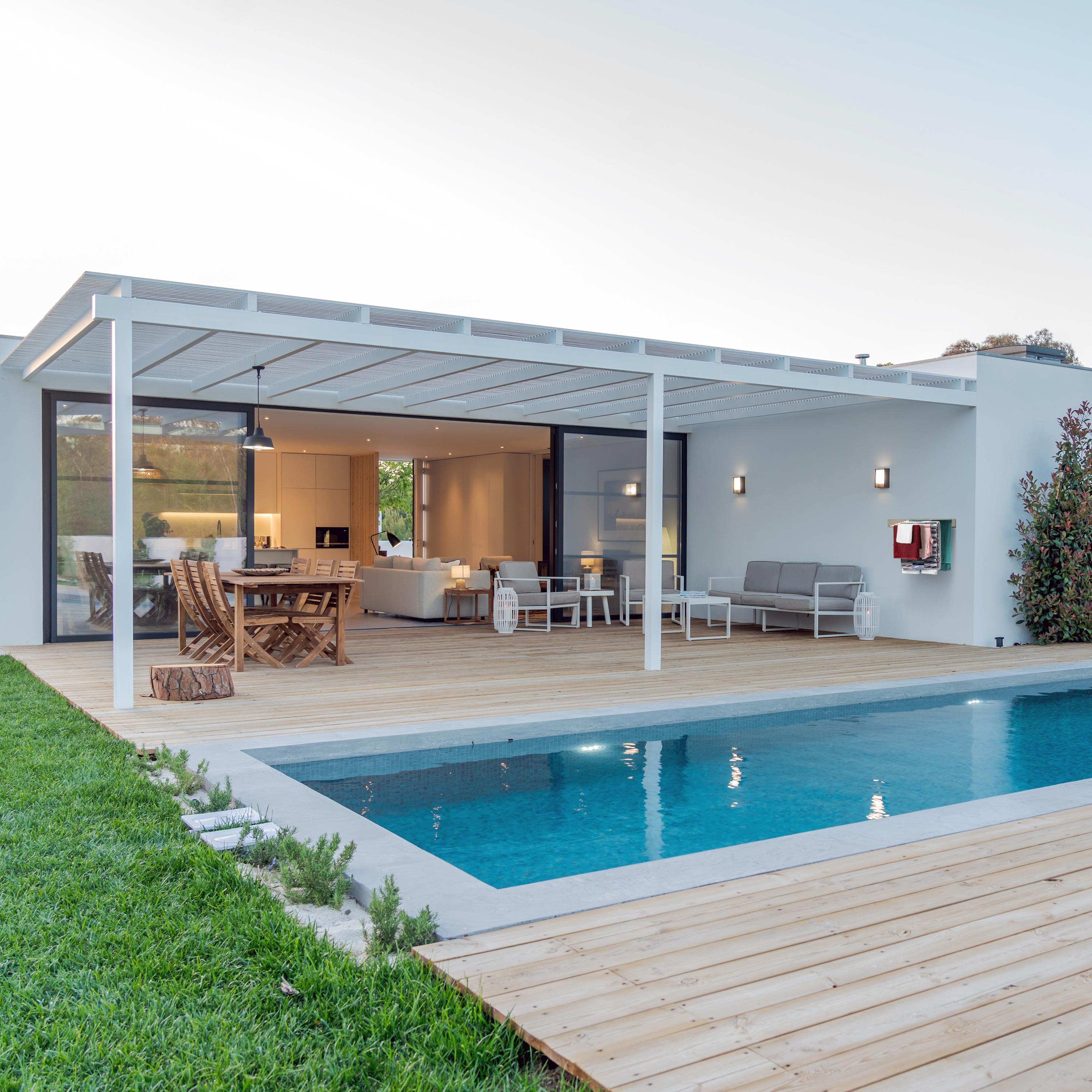 Urban Nouk LuxeDry Duvara Monte Estetik ve Pratik Dayanıklı Metal Malzemeli Çamaşırlık