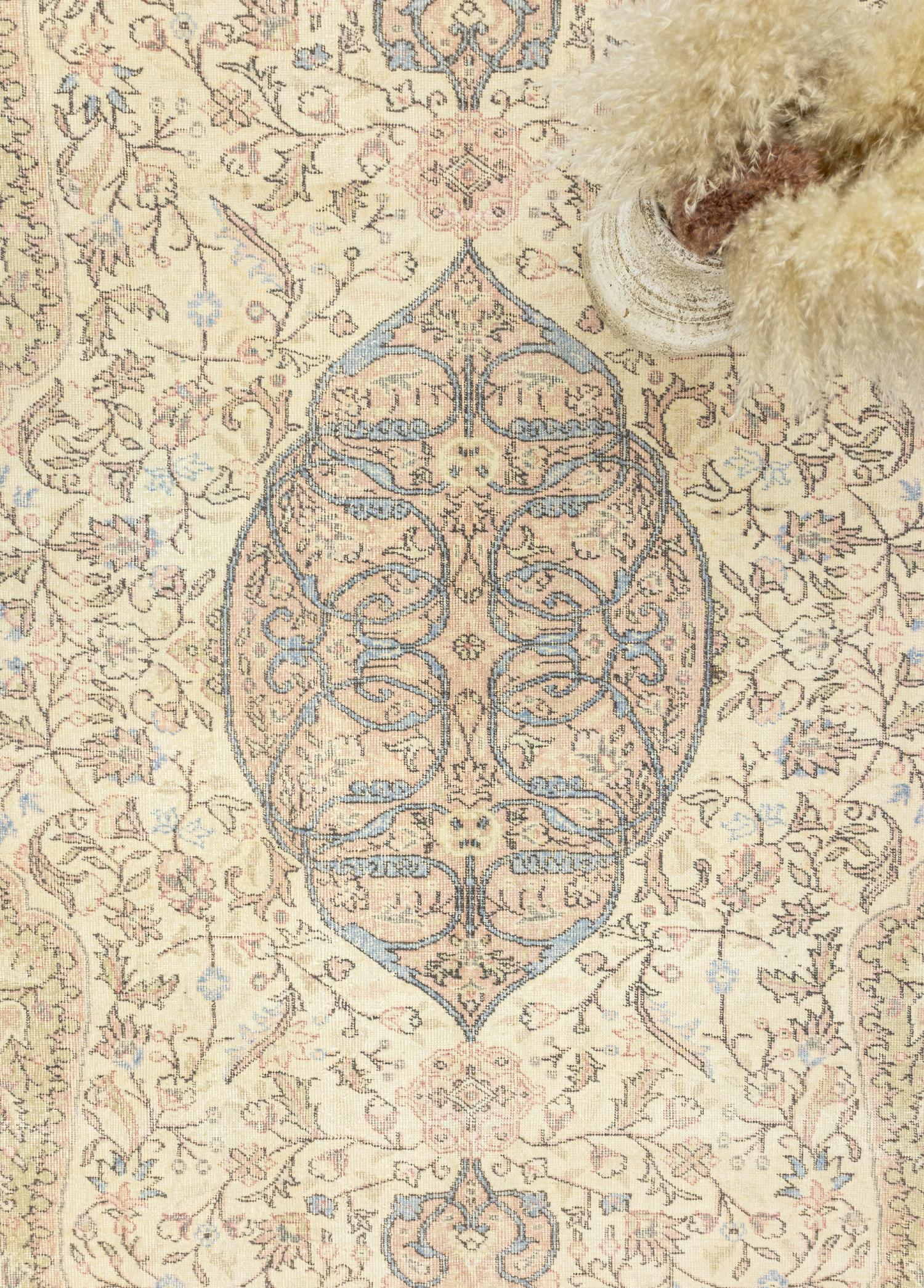 Neyt Vintage El Dokuma Halı 213x317 cm