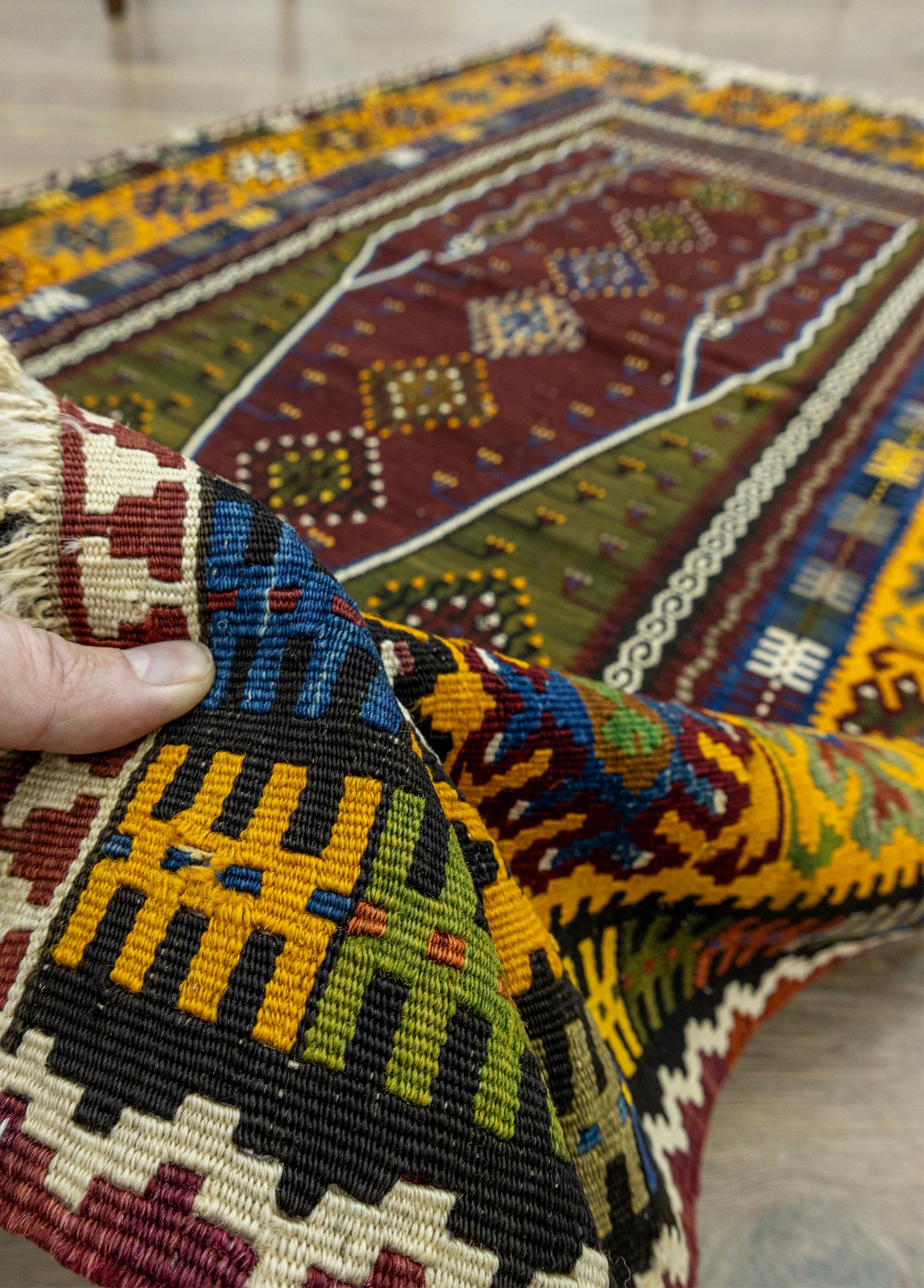 Kayseri, Yahyalı Mihraplı Antika Kilim 131x220 cm