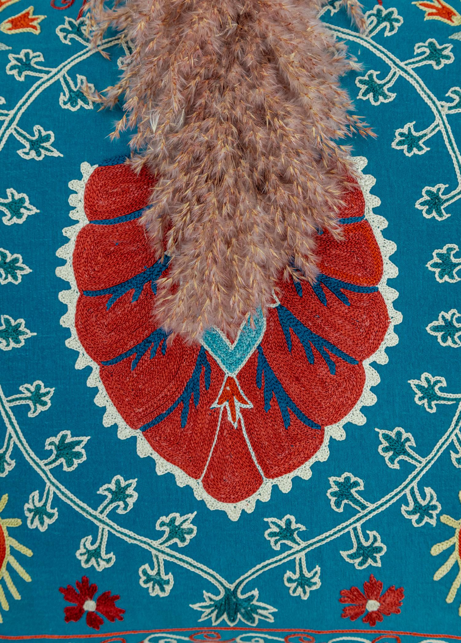 Hezaren Silk-Embroidered Suzani Cushion 50x50 cm