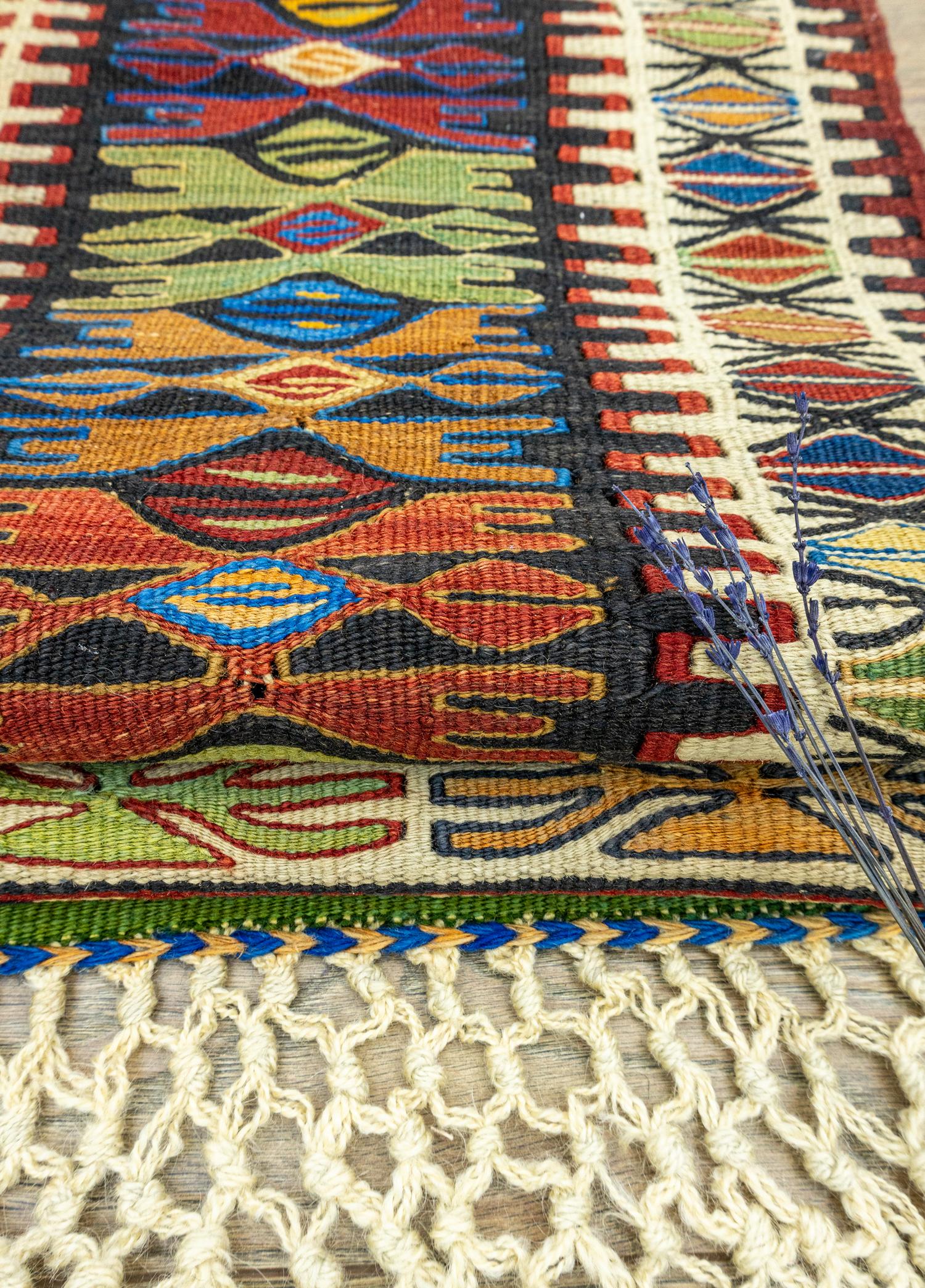 Güre Handwoven Wool Nuzumla Kilim 138x189 cm