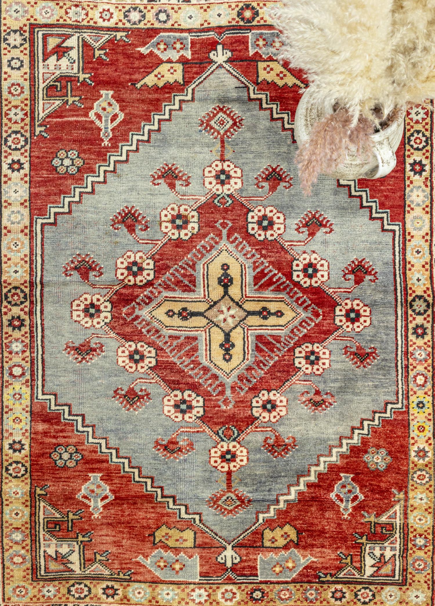 Jajil Geometric Patterned Handwoven Rural Rug 158x200 cm