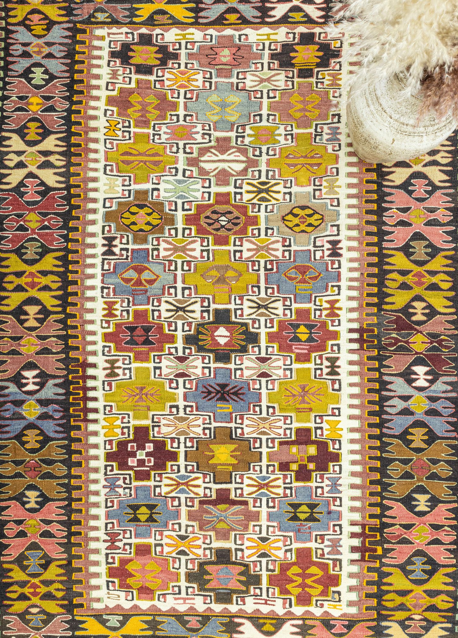 Rissa Geometrik Tasarımlı El Dokuma Kilim 152x220 cm