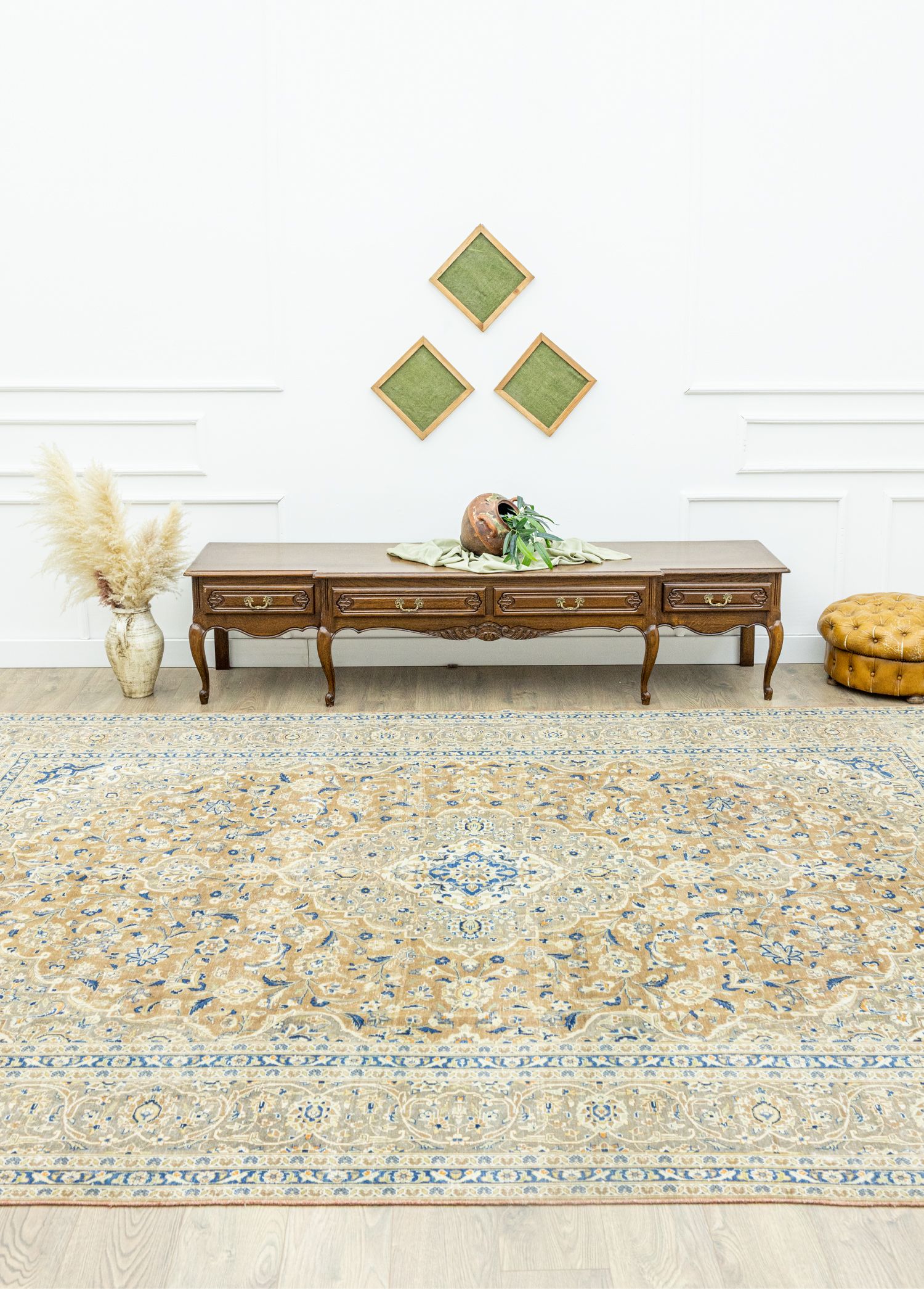 Zahman Handwoven Iranian Rug 285x394 cm