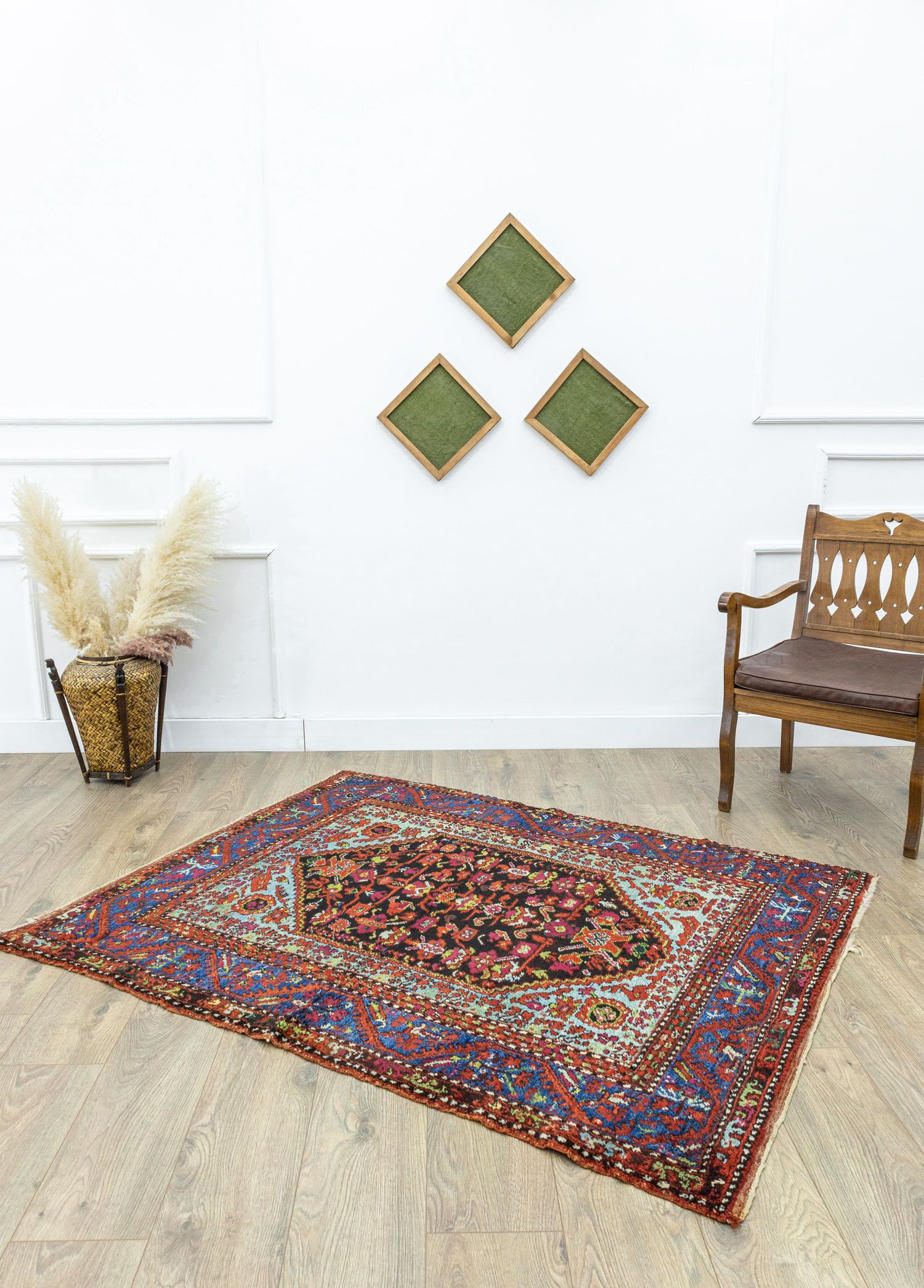 Manisa, Kula Hand-Woven Antique Rug 129x160 cm