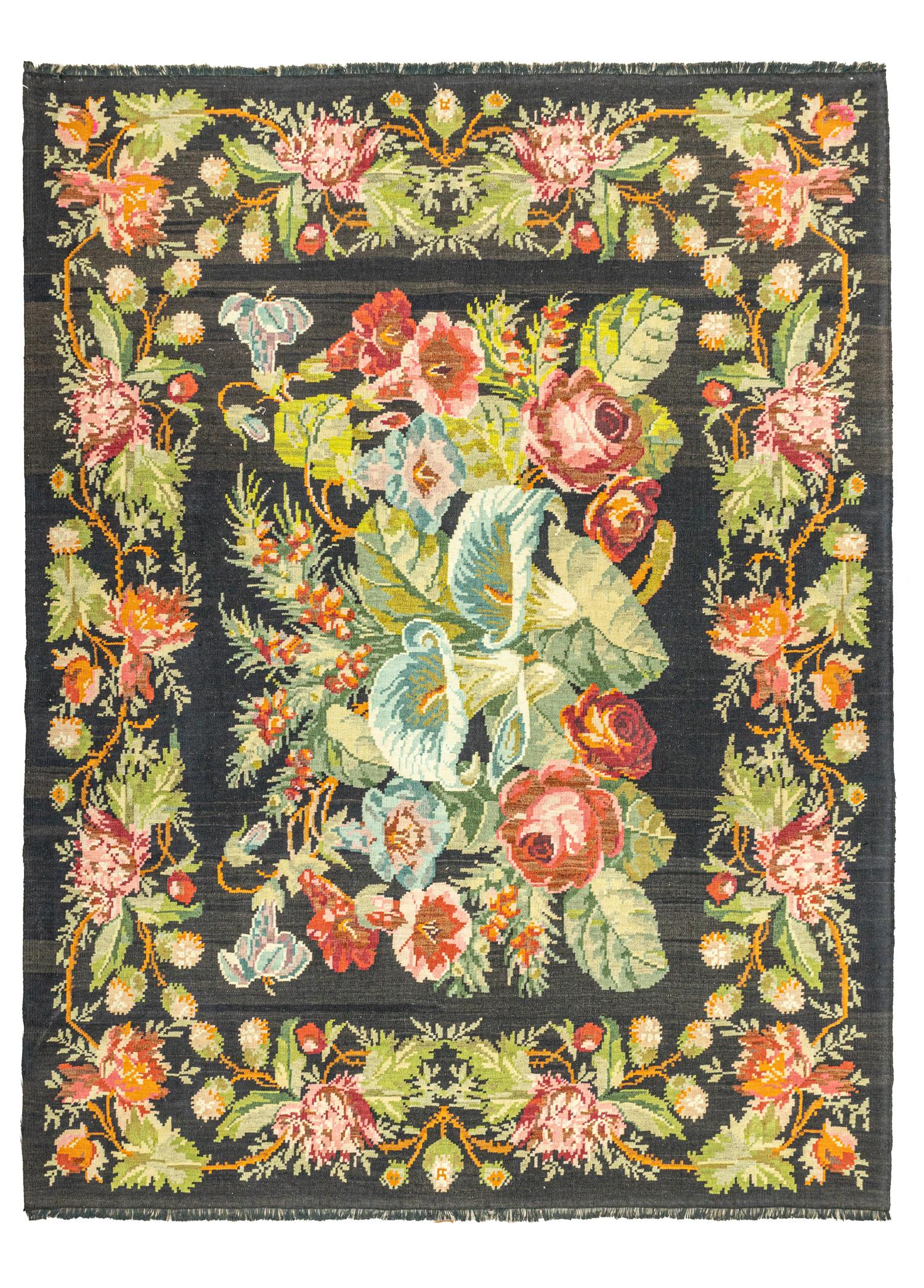 Madel Floral Patterned Wool Rug 210x252 cm