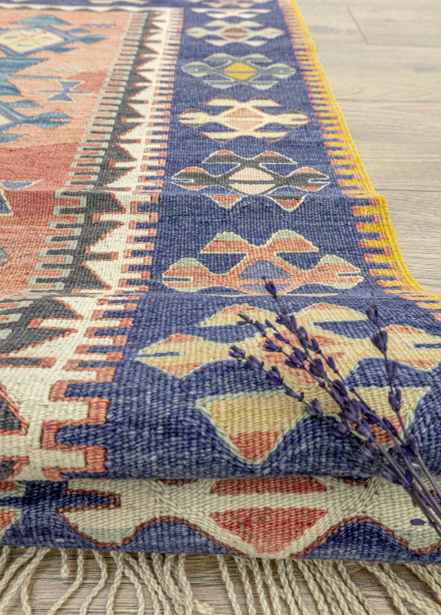 Firas Rustik Tasarımlı Yün Kilim 81x152 cm