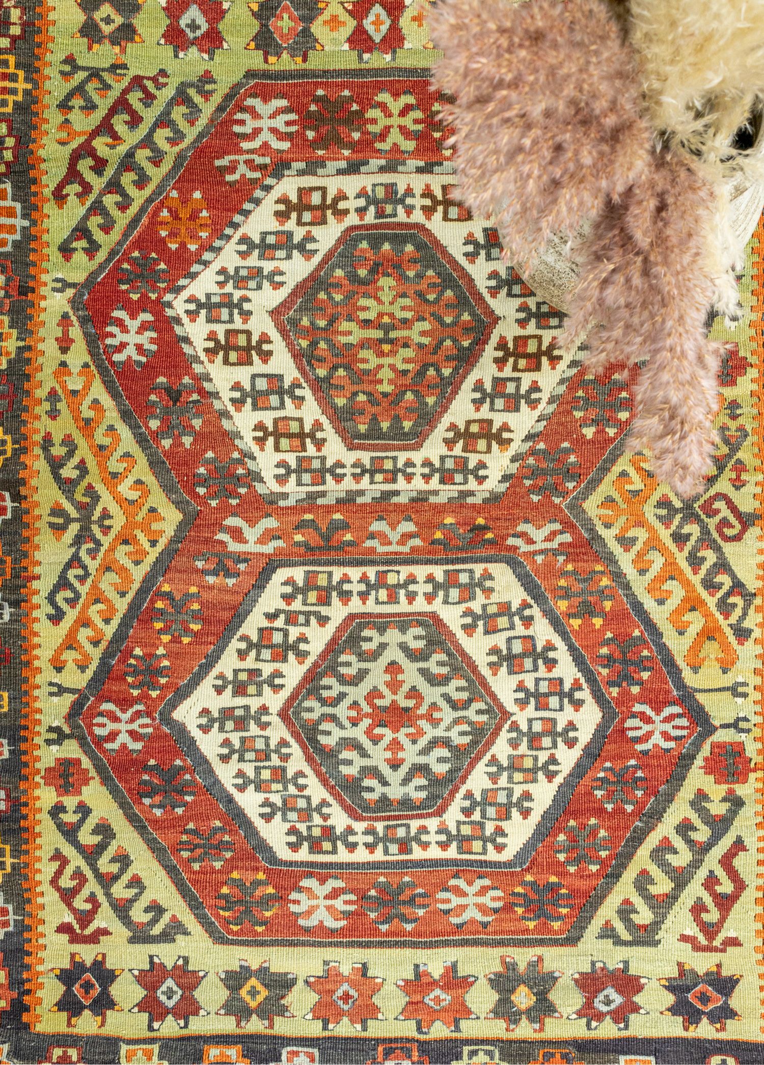 Elnara Geometrik Tasarımlı Yün Kilim 102x145 cm