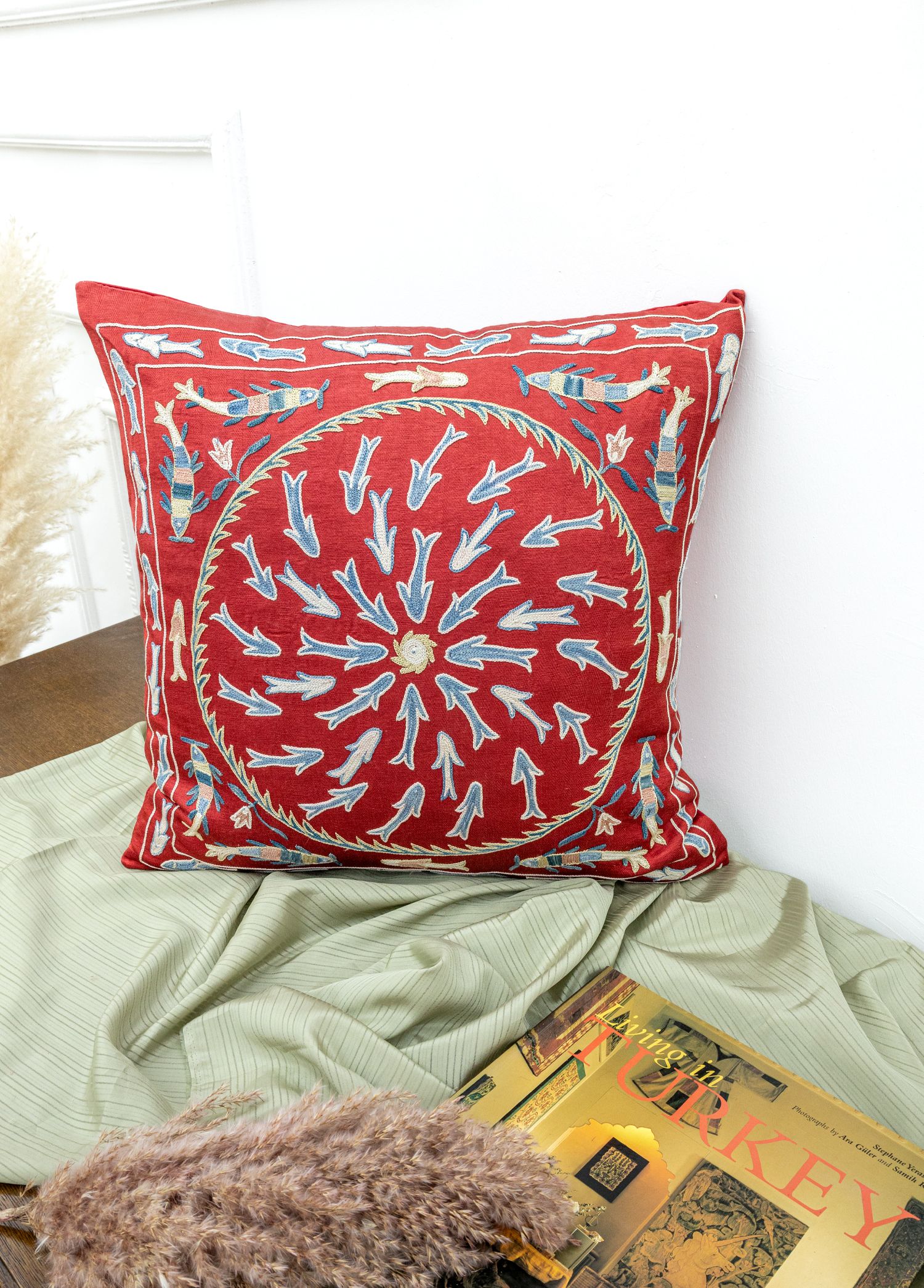 Embroidered Silk Cushion 50x50 cm