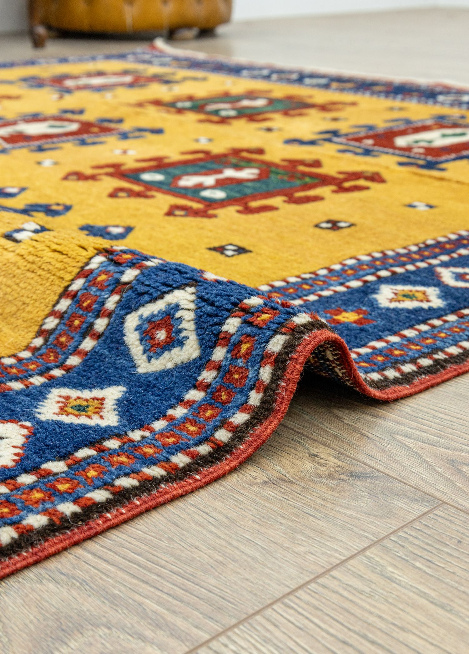 Hevi Handwoven Yellow Wool Rug 161x237 cm