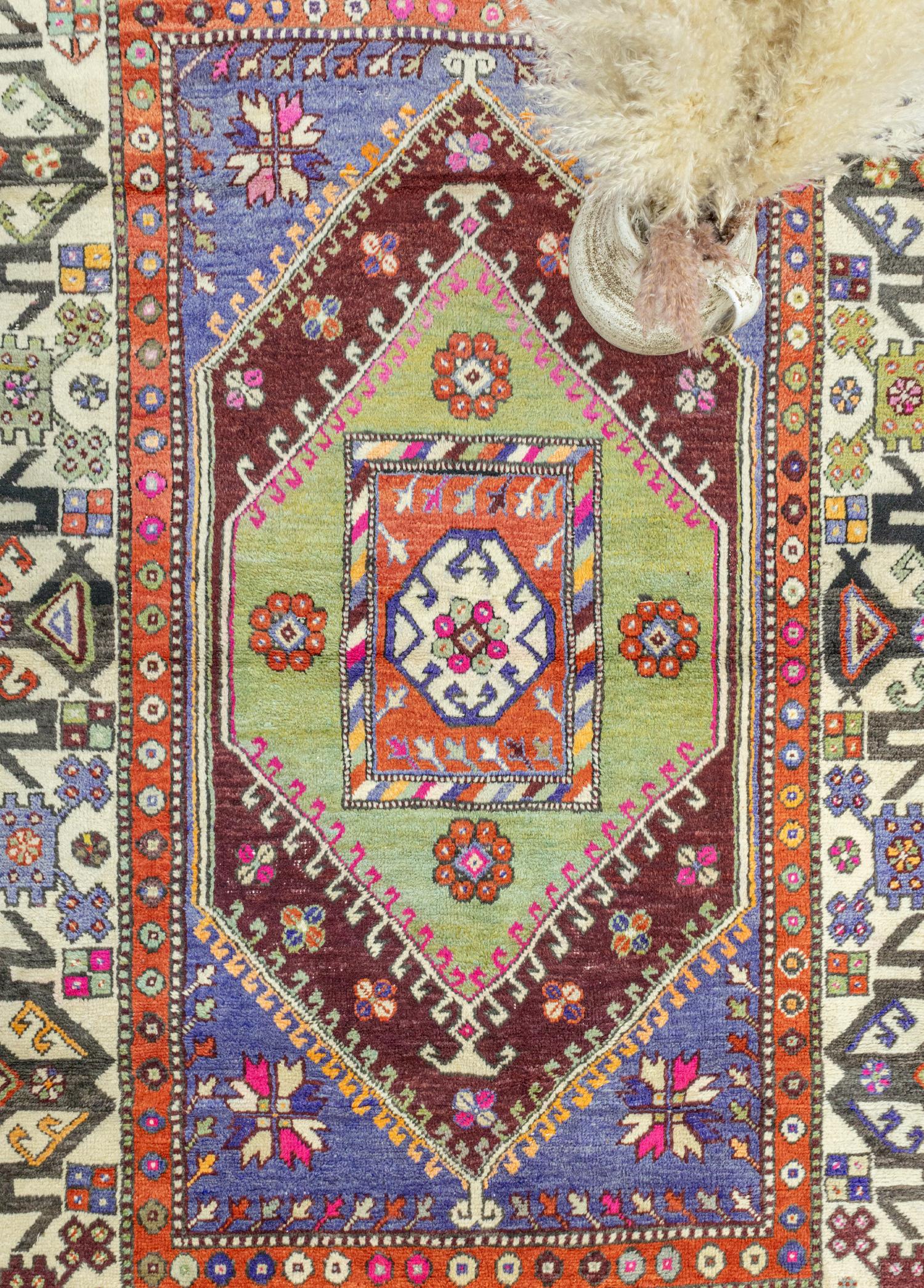 Yunt Mountain Colorful Handwoven Wool Rug 170x260 cm