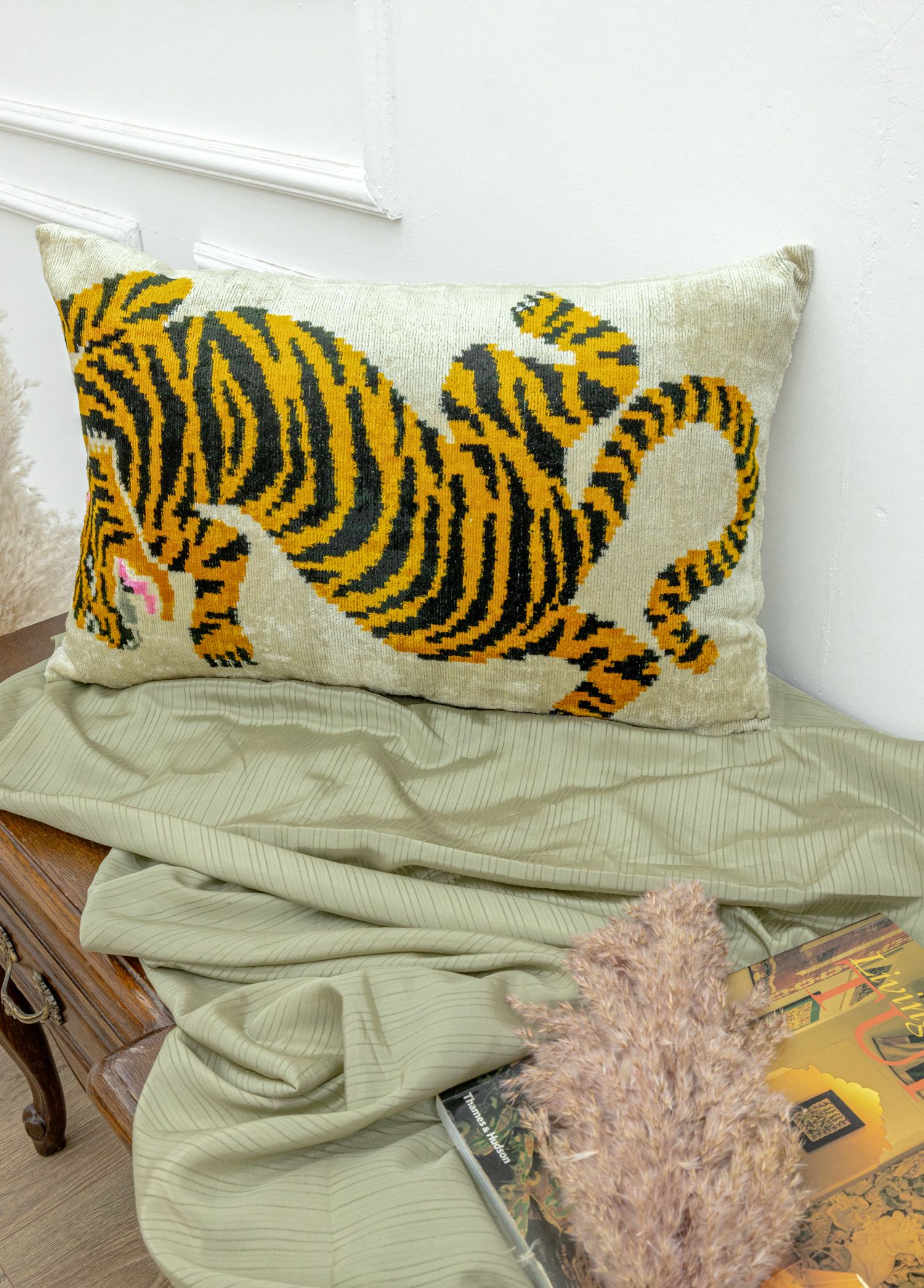 Bangu Tiger Patterned Ikat Pillow 60x40 cm