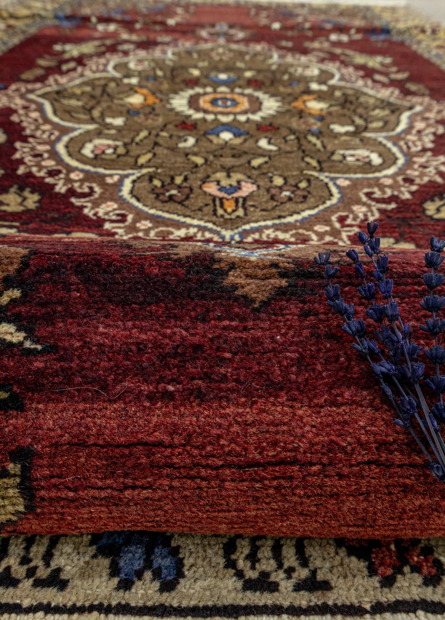 Brun Floral Patterned Handwoven Rug 133x242 cm