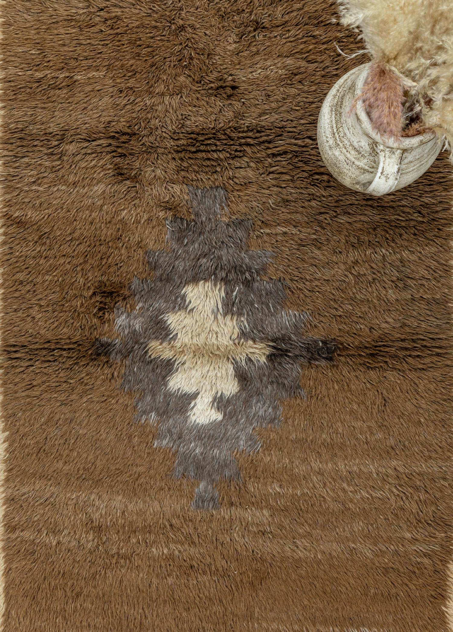 Noble Handwoven Brown Tulu 112x165 cm