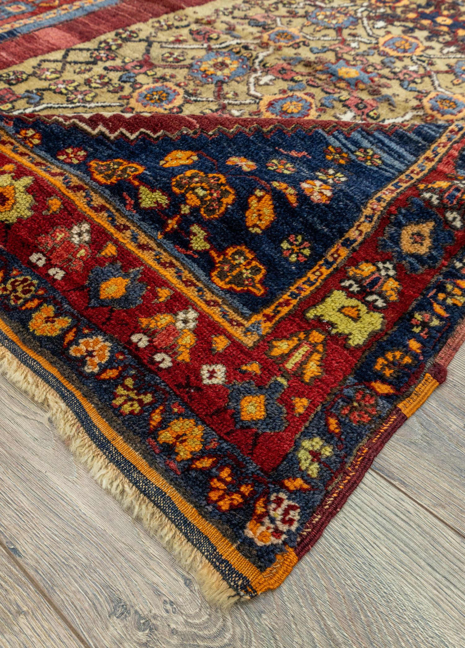 Sivas, Traditional Hand-Woven Antique Rug 113x148 cm